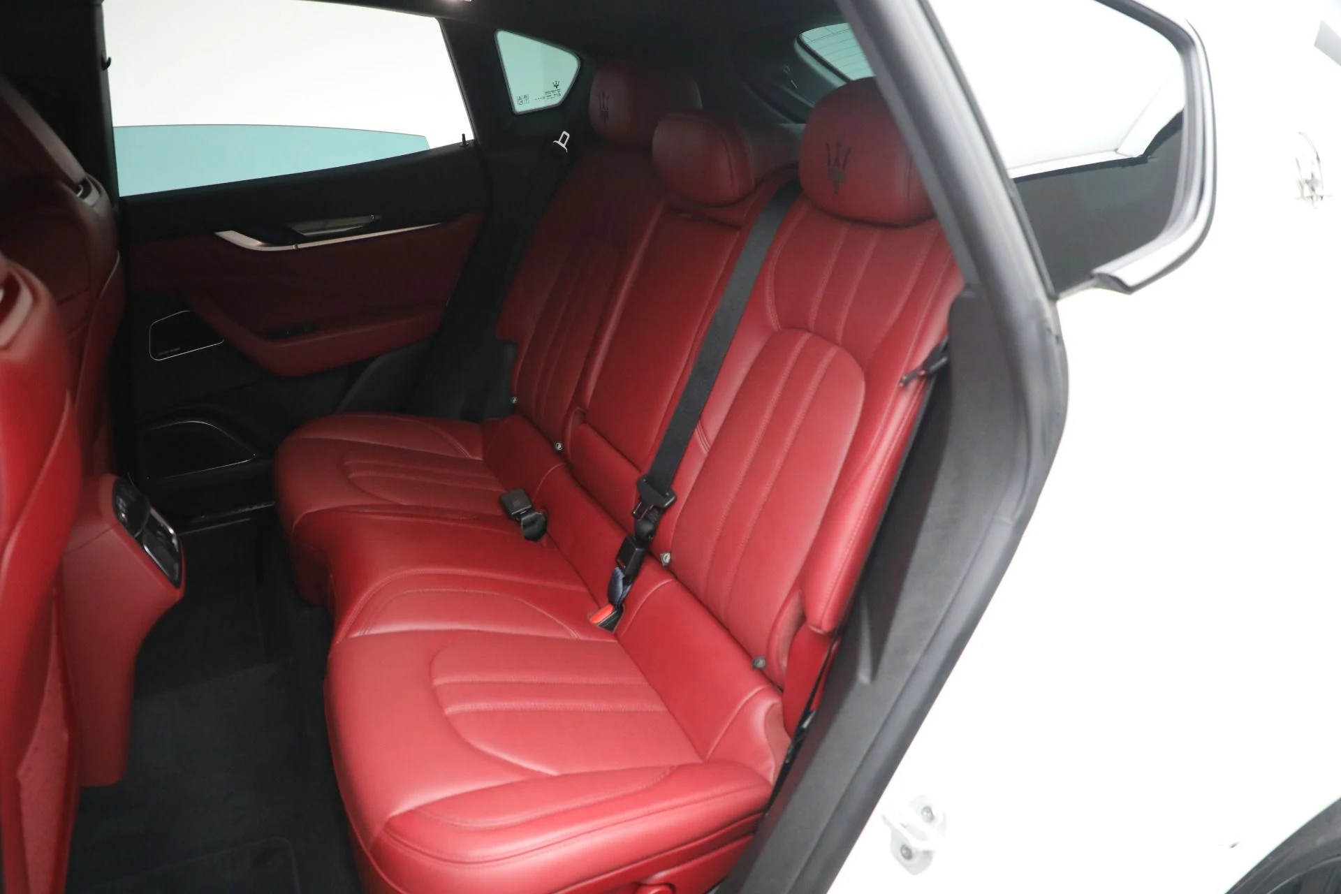 mph037_44284302_Used_2021_Maserati_Levante_Q4_Gran_Sport_f6d95955ad