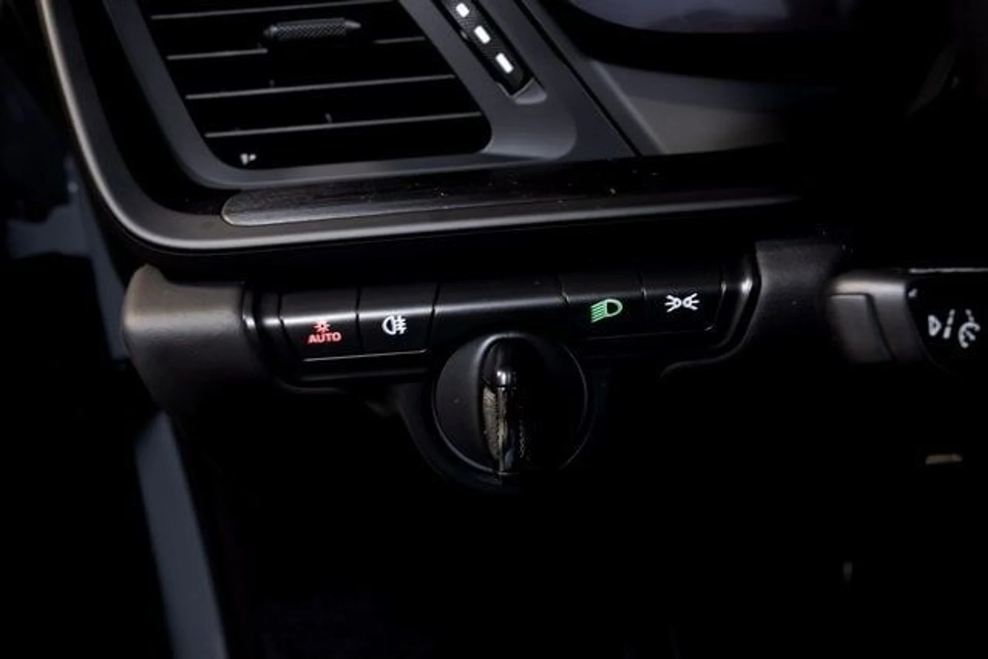 mph037_449614520_fc31dd934d3d8a0f168104aefc1cb7f0x_7eaed6f497