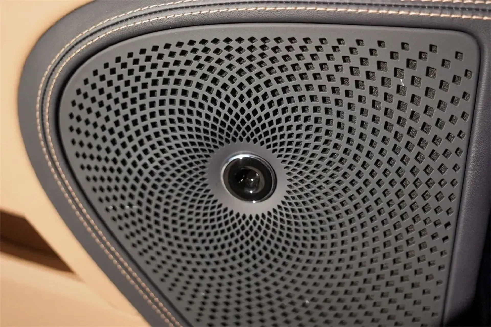 mph037_475733995_b9e2a9148e2148f096110f6f7e557312_4b5623f3dc