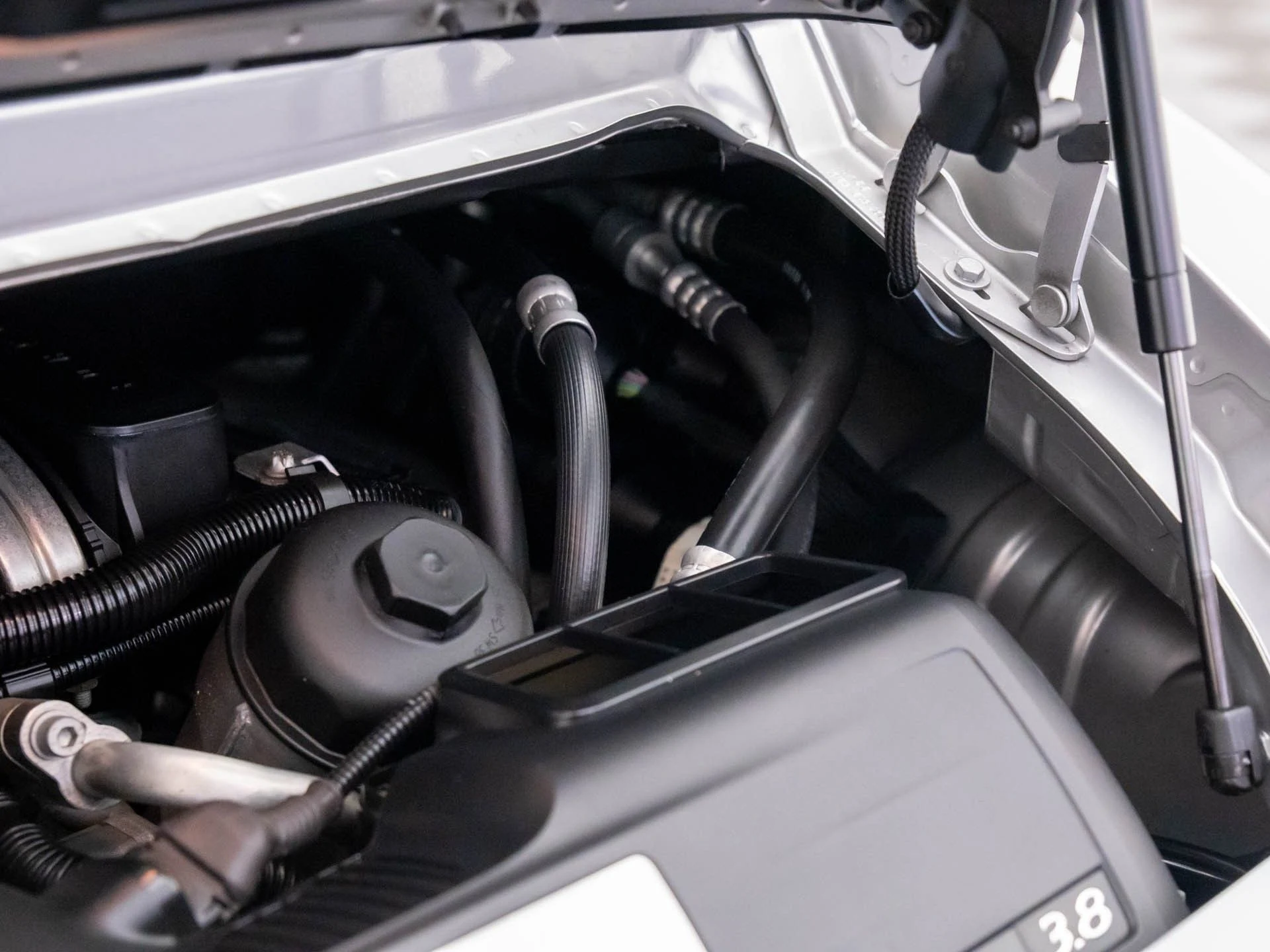 mph037_482540984_b93fb61780476c58e13c074205e5184dx_97a70286bf