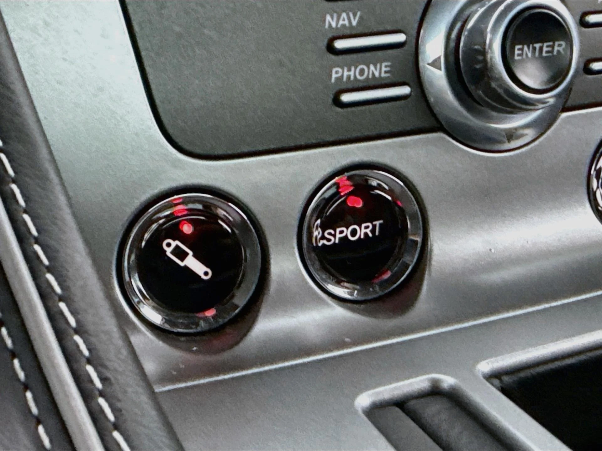 mph037_484981260_Used_2014_Aston_Martin_DB_9_1791837307_334fe9e83e