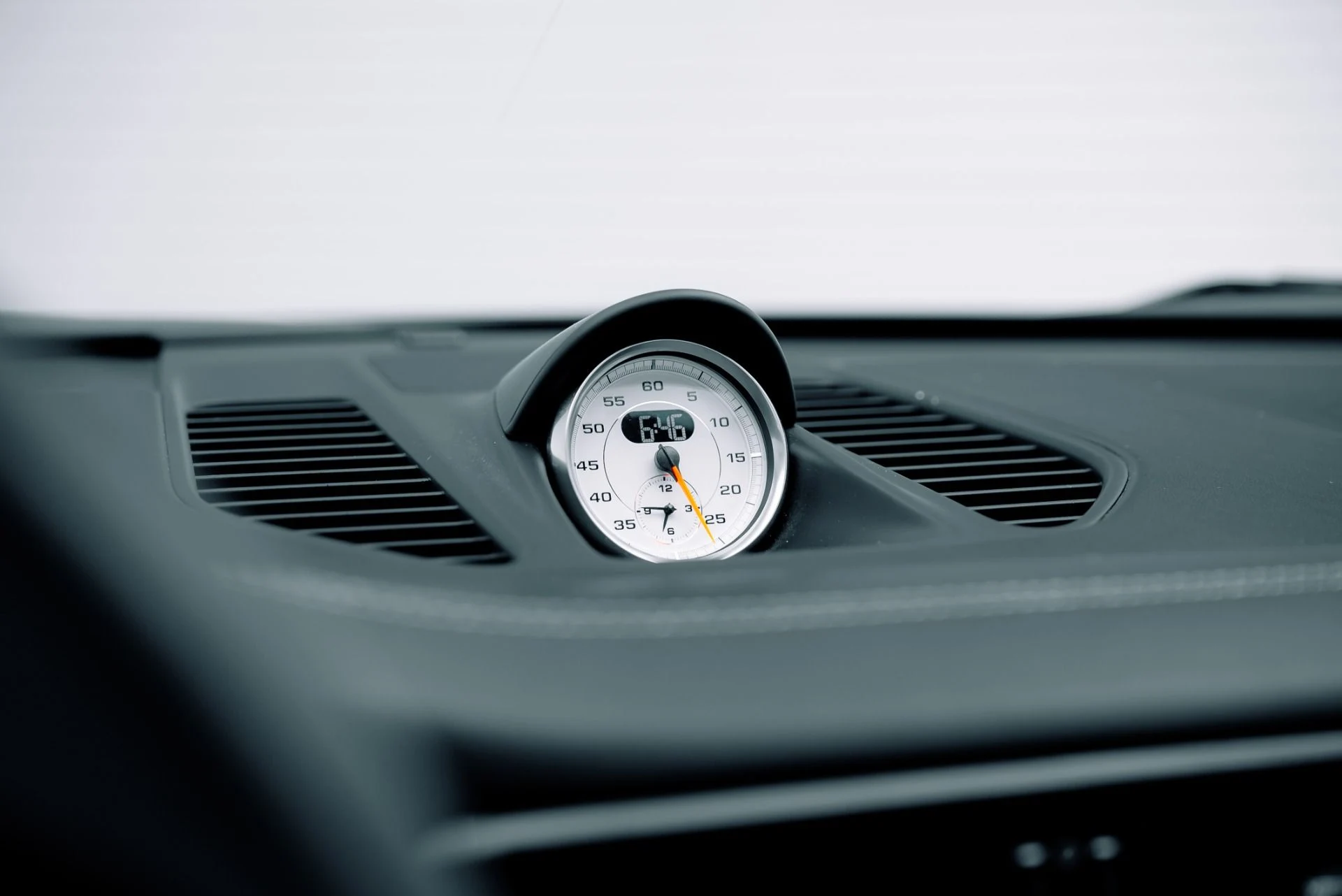 mph037_485323202_Used_2014_Porsche_911_Turbo_S_1764615197_b1449594bf