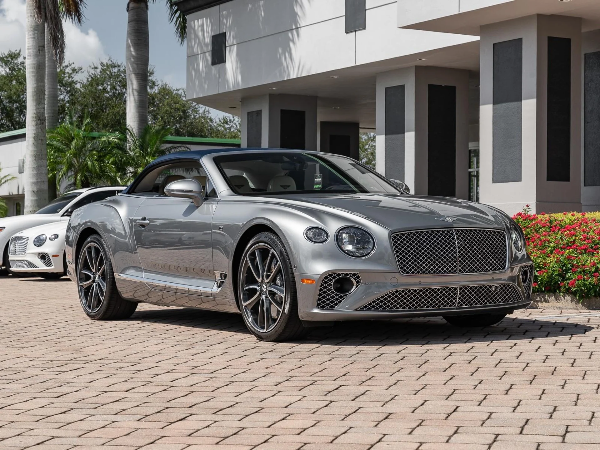 mph037_485677115_Used_2020_Bentley_Continental_GTC_GT_1756498136_72d686e176