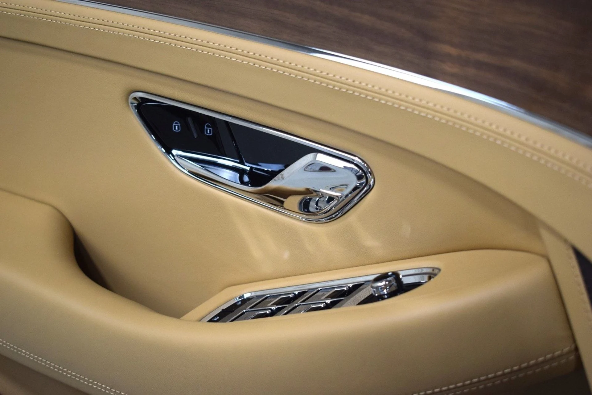 mph037_495145322_366f076897adce4b318a77fb5343ac79x_9ff94cd520