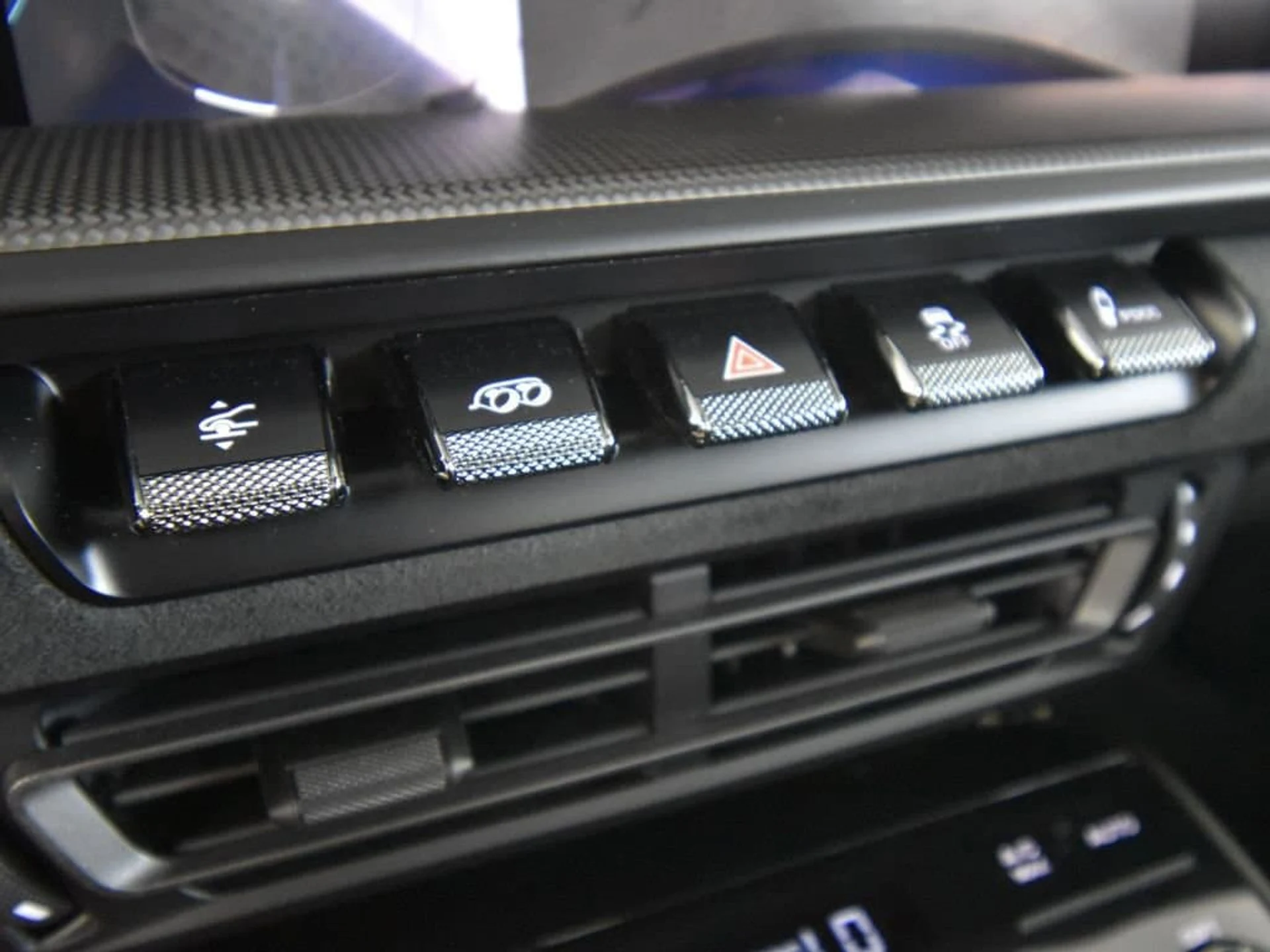 mph037_497054791_7741162a2e895a2e438d6a77253329c6x_7e37d93164