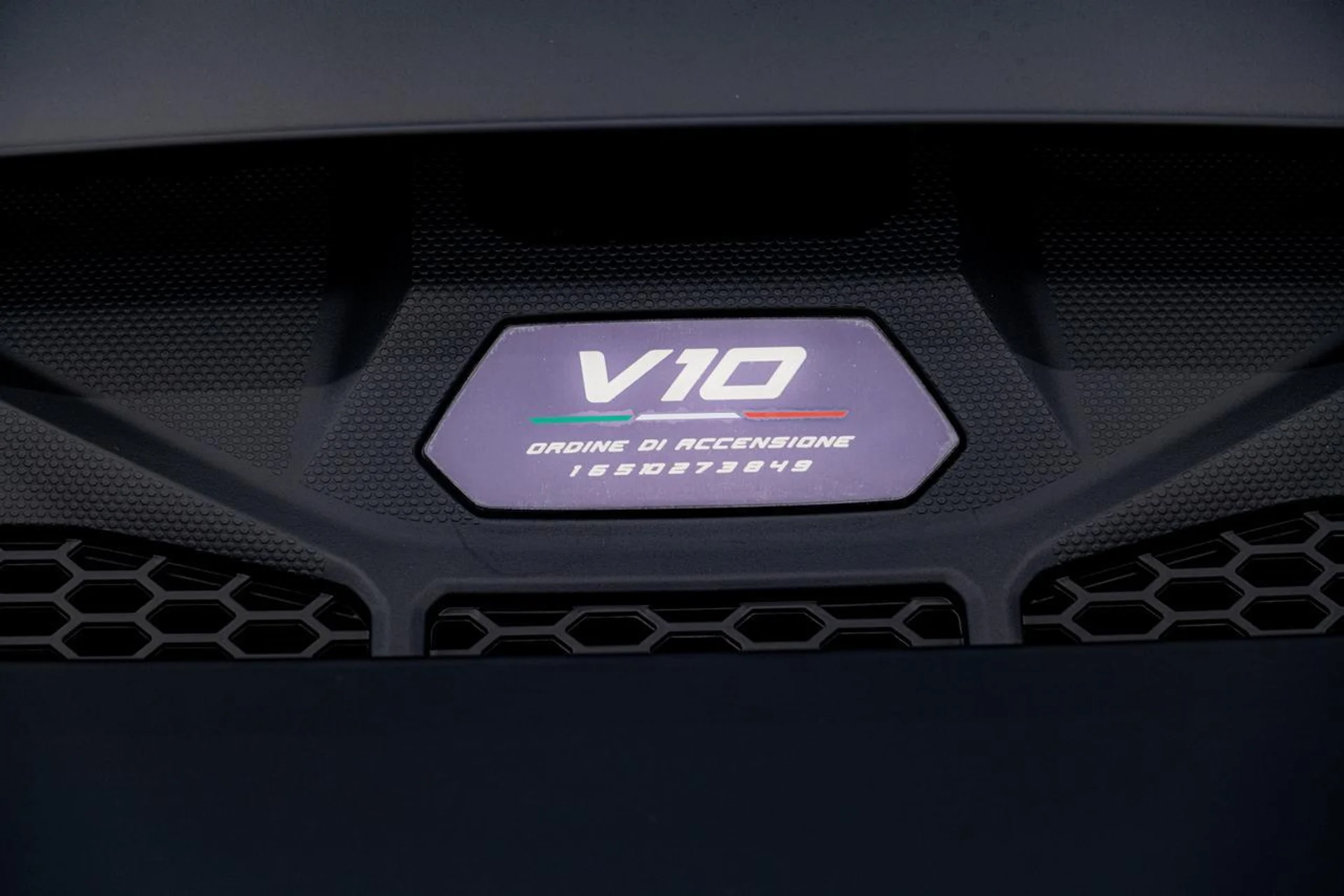 mph037_504357939_54d5d0d9c471f87fd81463e4254af396_51445a7068