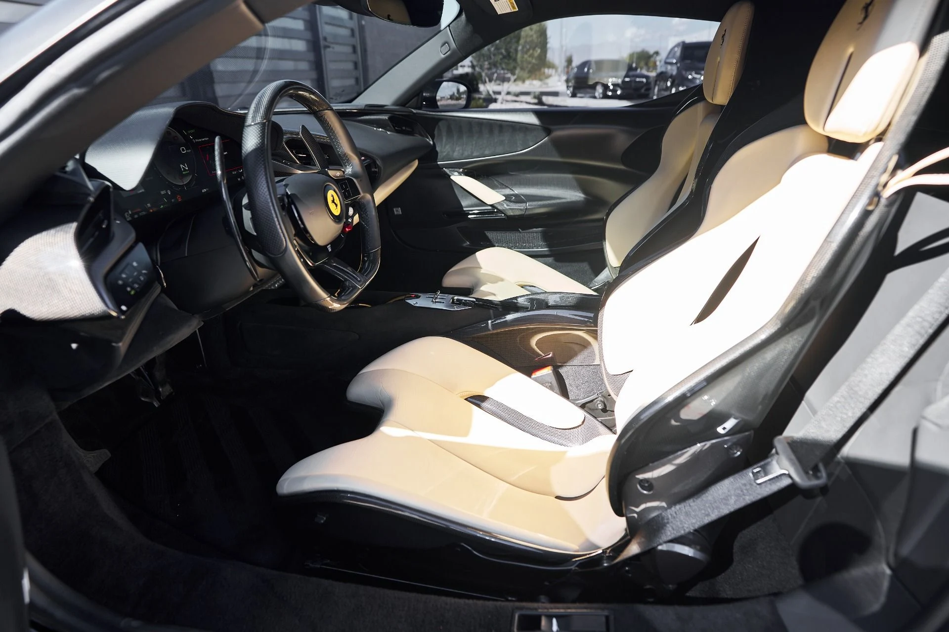 mph037_504411126_Used_2022_Ferrari_SF_90_Stradale_Base_1760227001_f62e80cb51