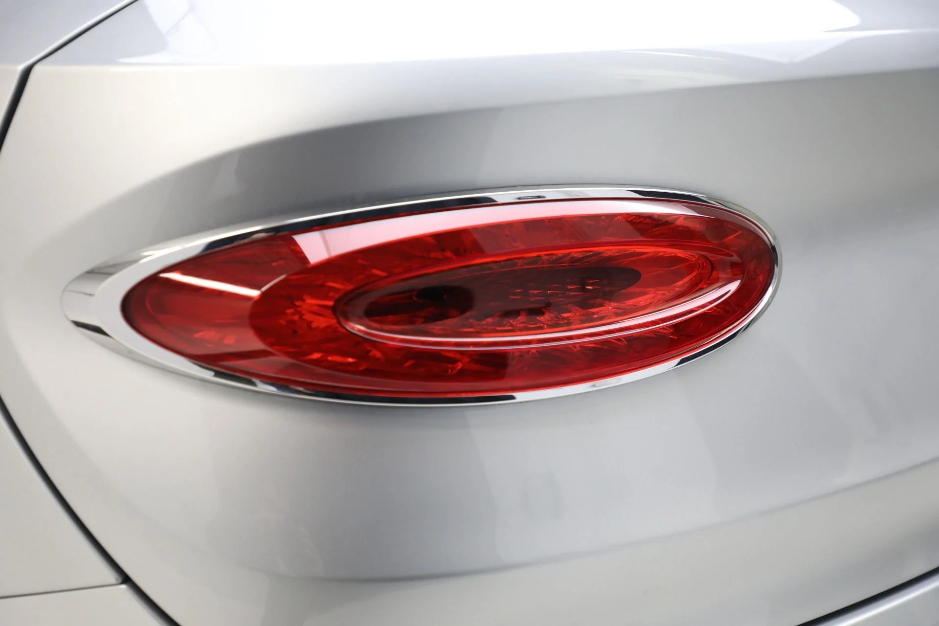mph037_510824276_Used_2021_Bentley_Bentayga_V8_b480015332
