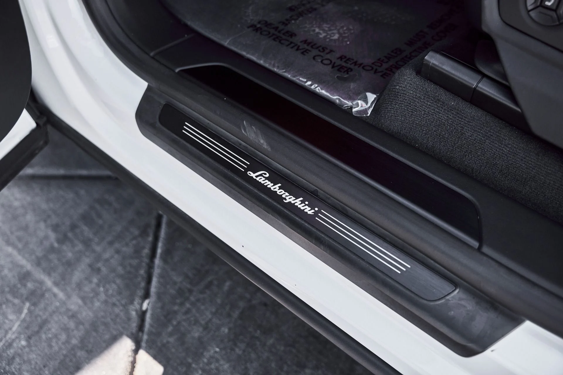 mph037_558779406_Used_2023_Lamborghini_Urus_S_1780535987_be7a66960d