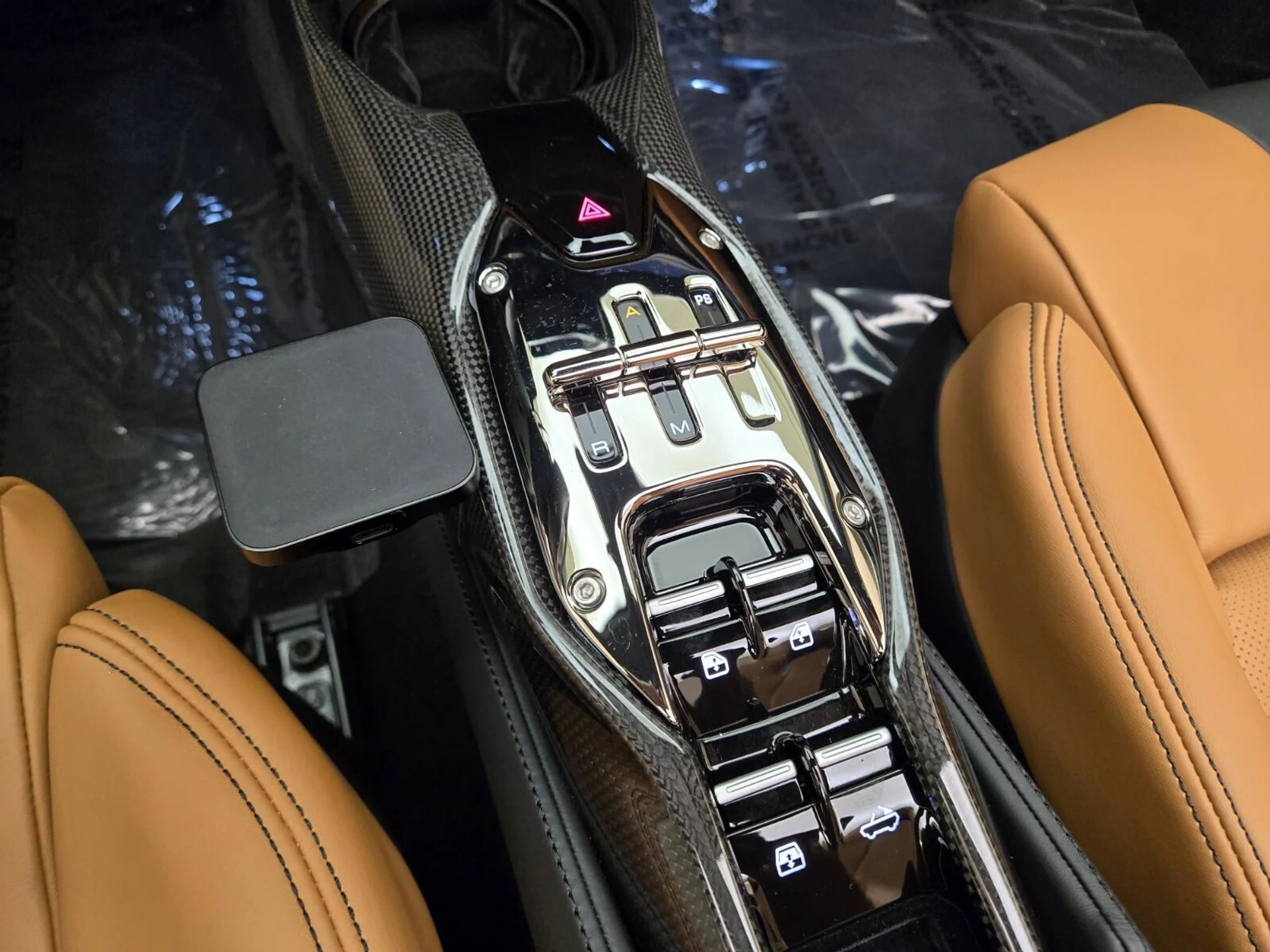 mph037_569280058_Used_2023_Ferrari_SF_90_Spider_1762329141_e7e64f40a2