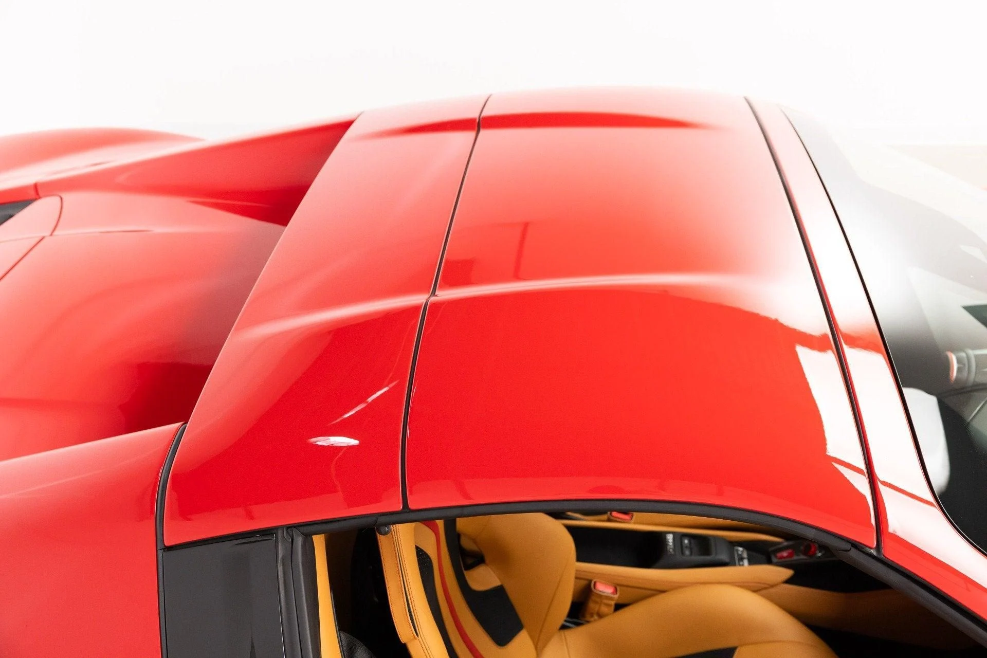 mph037_57223841_Used_2021_Ferrari_F8_Spider_1788440826_b1690dbbd1