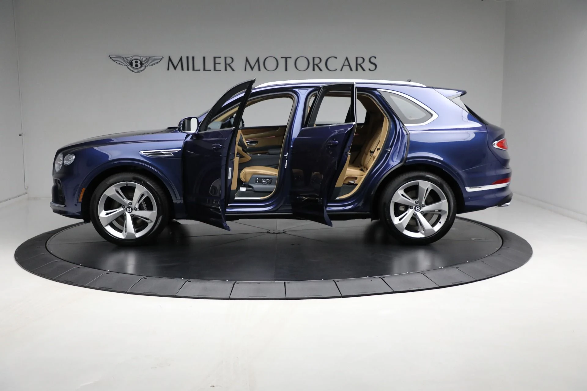 mph037_573350234_Used_2023_Bentley_Bentayga_V8_5abbbfbe48