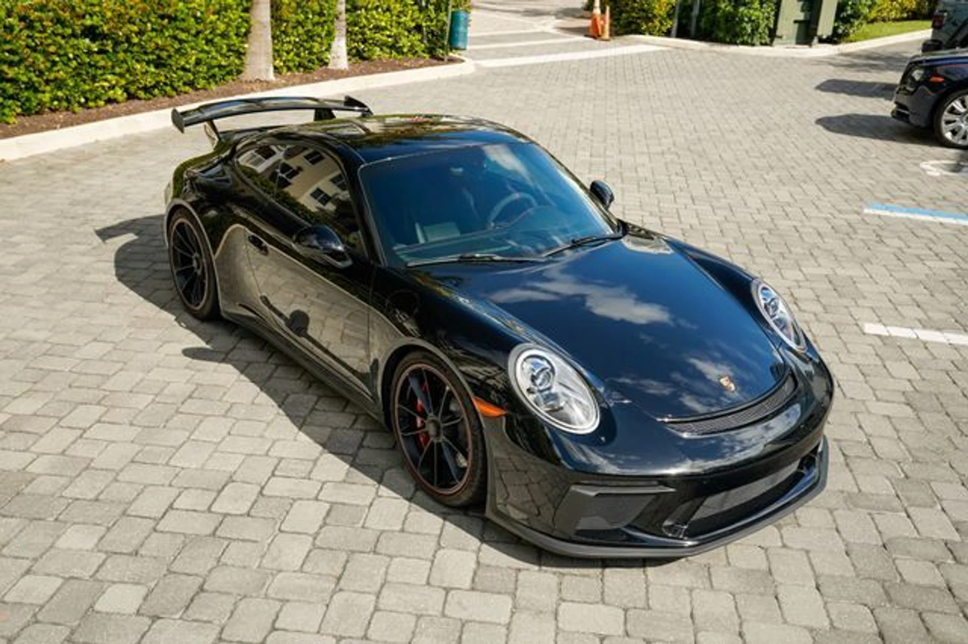 mph037_575849078_22942361_38_96bbe2a3da