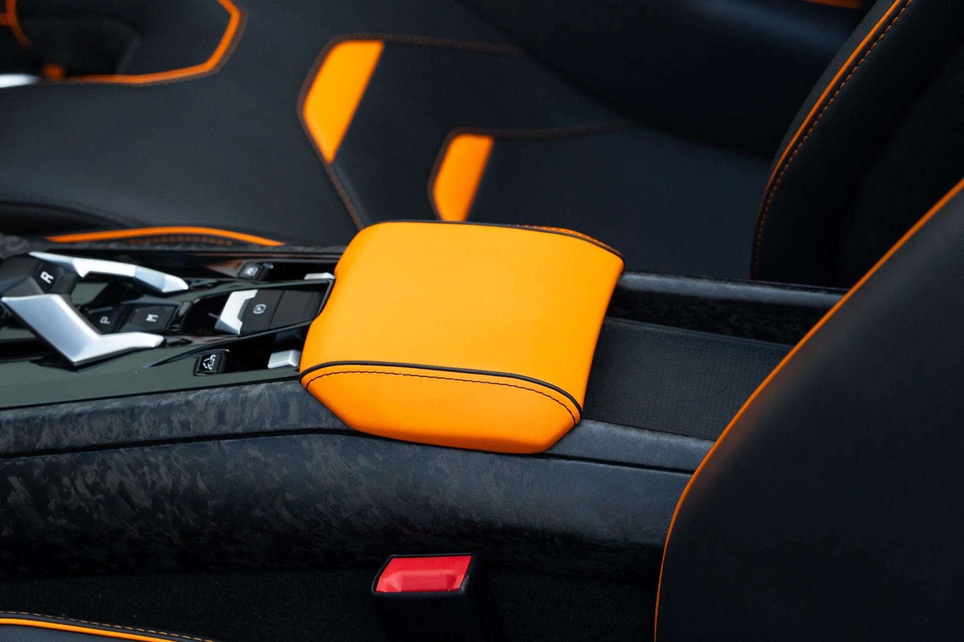 mph037_578686989_Used_2021_Lamborghini_Huracan_EVO_Spyder_1758042504_777d478341