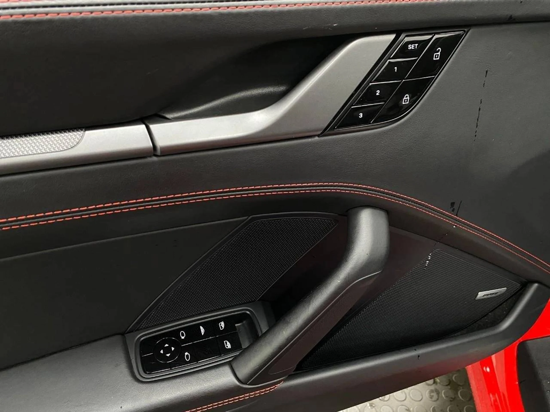 mph037_584848443_1280_ae7eb4dd64