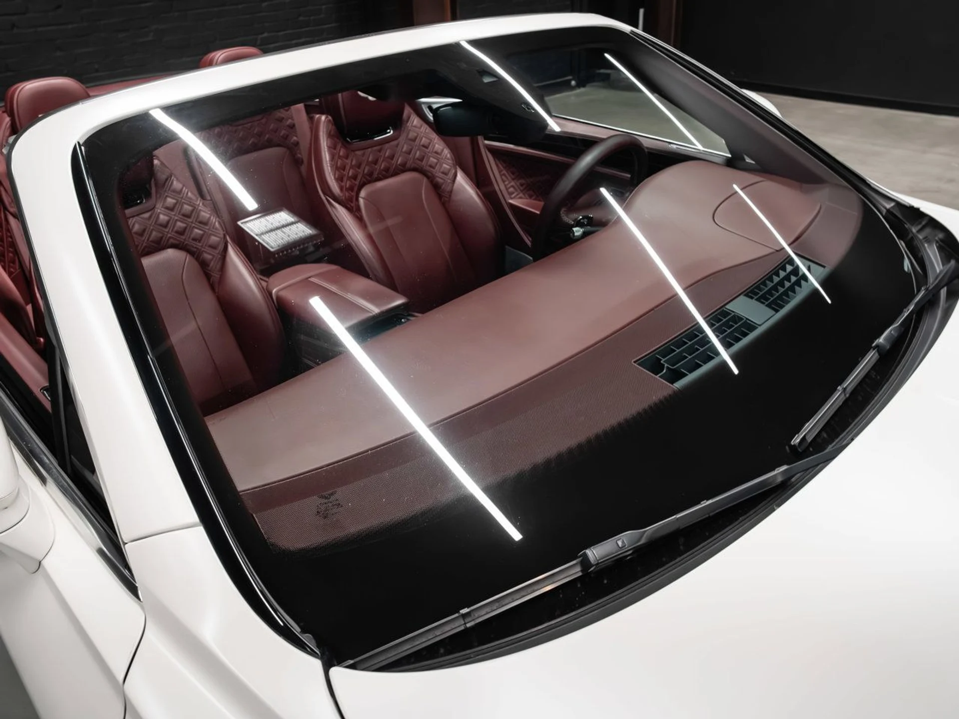 mph037_585153680_bentley_continental_2020_334e857f1c