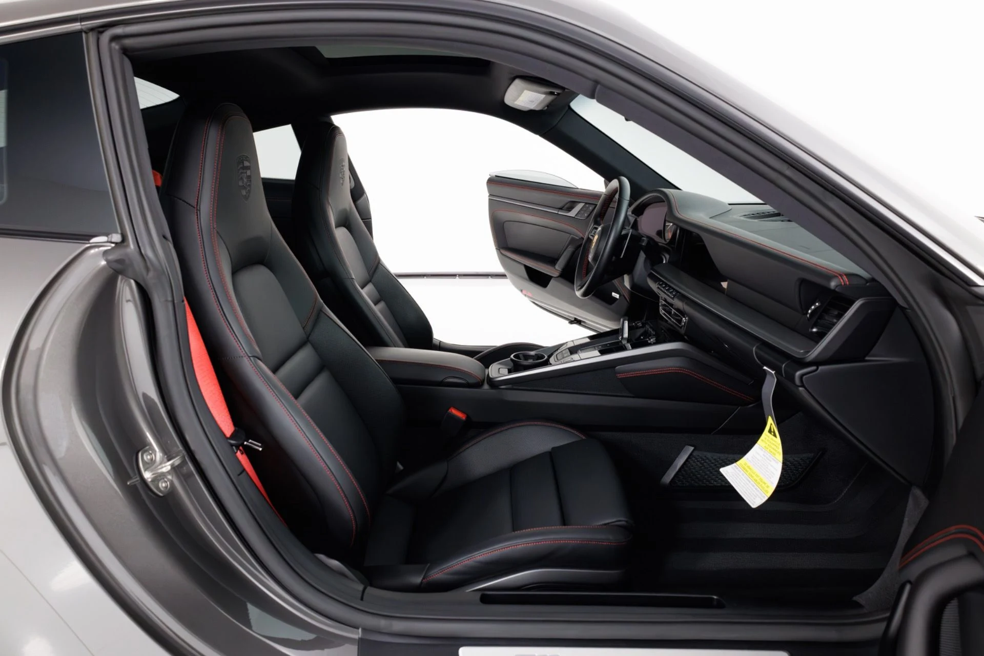 mph037_596874439_Used_2024_Porsche_911_Carrera_4_S_1773868763_01e74d24f1