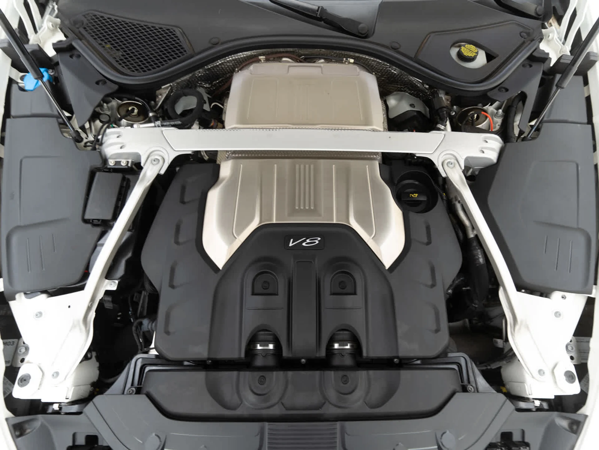 mph037_604244788_946efd986c7c0d7ae574321d43ac74d2x_1edb2bac32