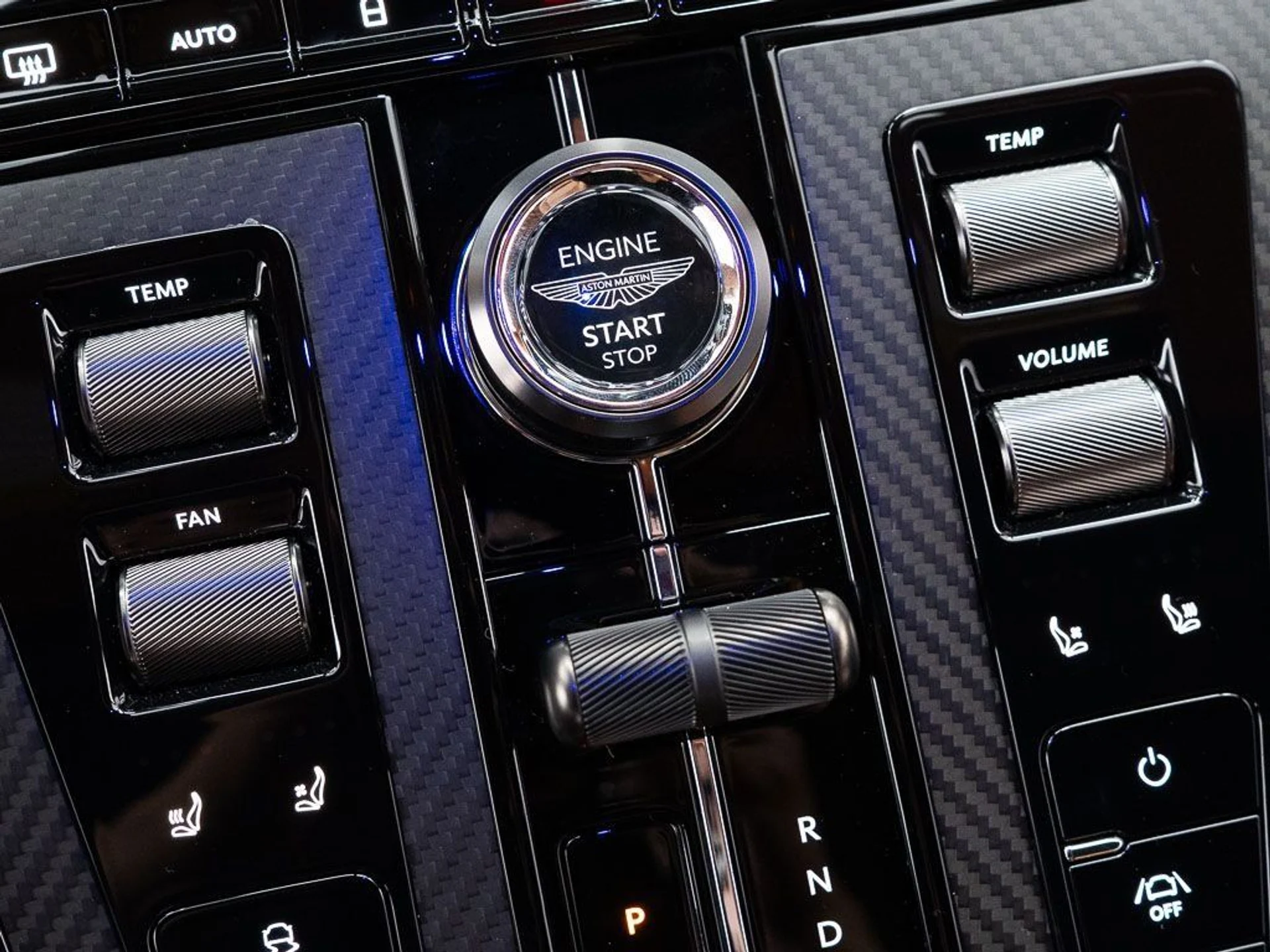 mph037_614375668_57e989a71281f3c1af07c7b1d3739c30_b39385f89b