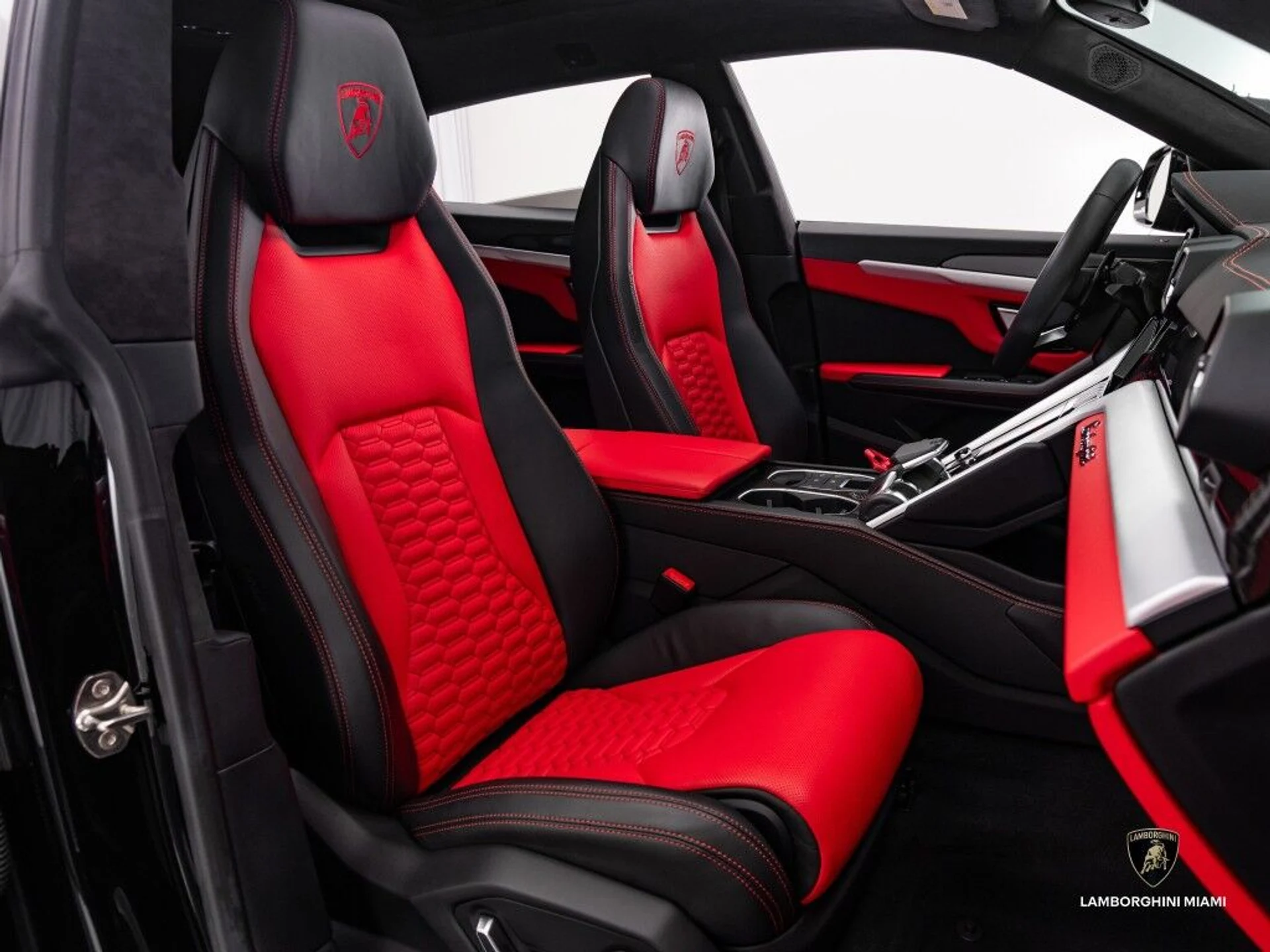 mph037_619800826_6f8ca31f73a7340a1cac3aa1589d7e29_a60f1222ef