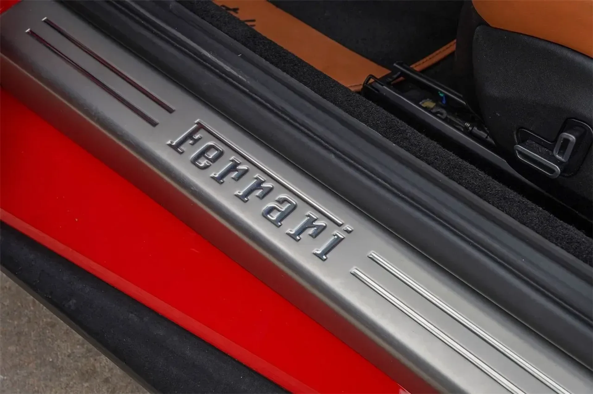 mph037_62322958_0efd5f50d43c442fbf20fb396c780d9b_c49b5d3eb0