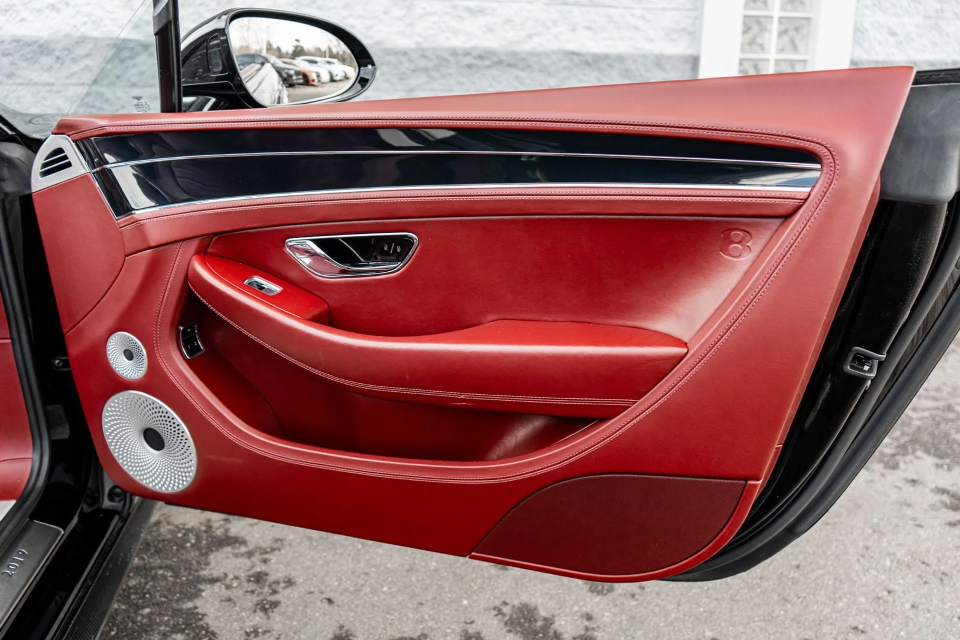 mph037_627731726_cd1f6ebc_c287_4a63_91b4_cad9bd7b88c2_2c7baafc6d