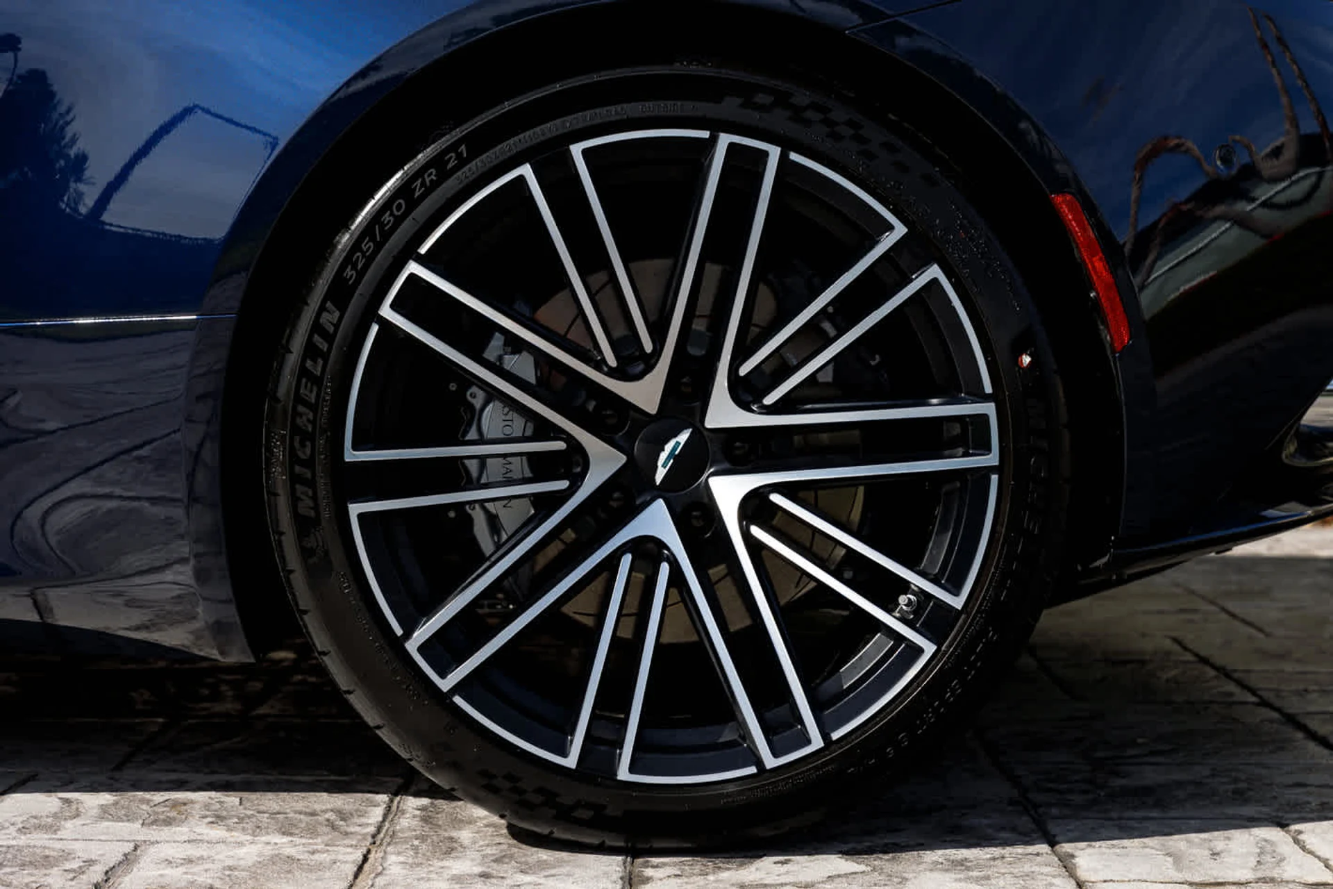 mph037_635108052_38_1a00f6414e