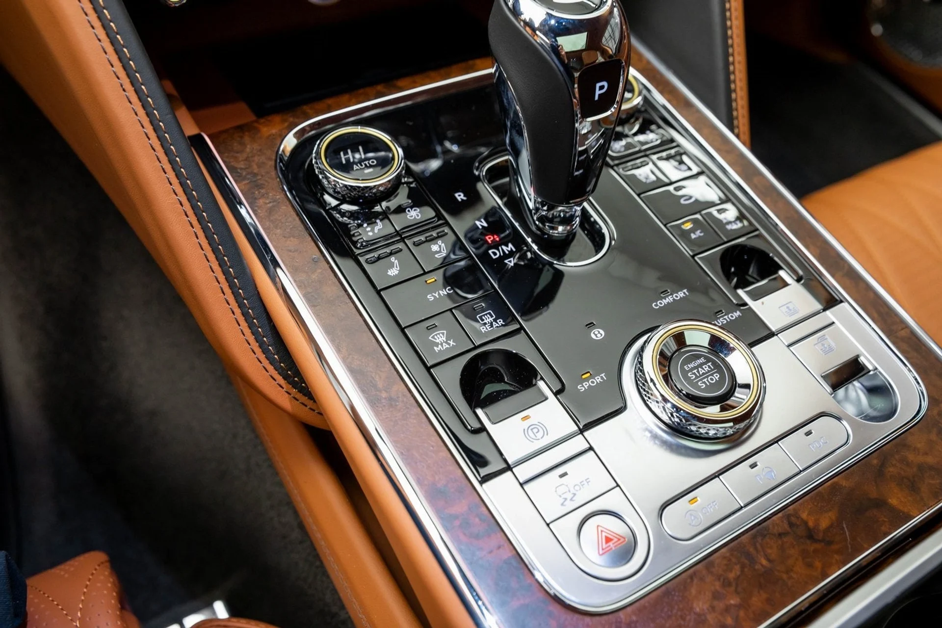 mph037_642628566_38_1367a80836