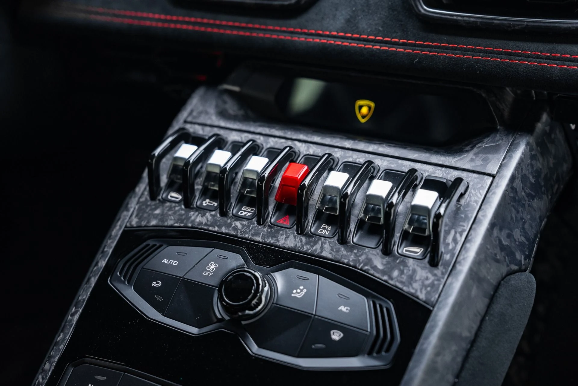 mph037_652688662_Used_2018_Lamborghini_Huracan_LP_640_4_Performante_1765562496_54006fac85