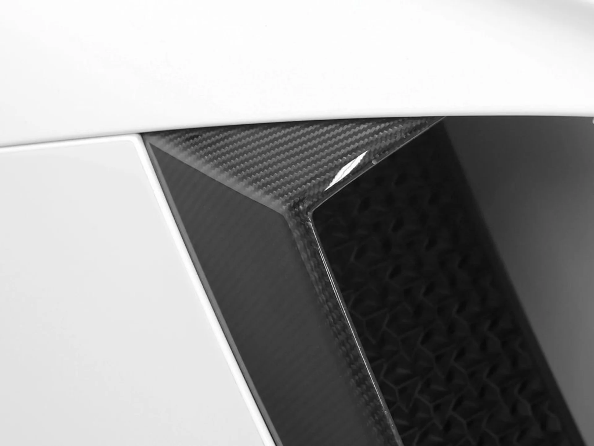 mph037_657469225_38_483a856cf0