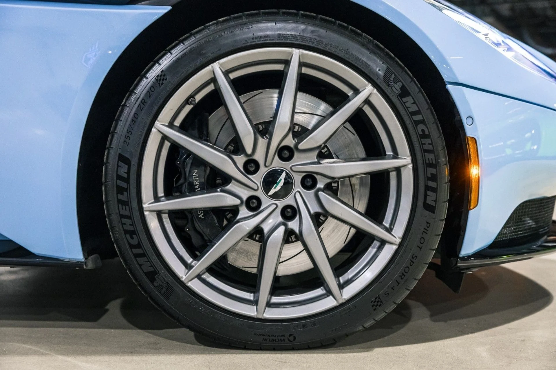 mph037_675791813_iw_a720518c83