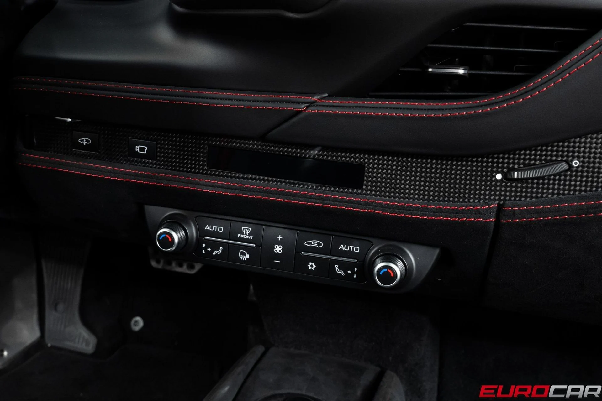 mph037_682952051_image_38_a2bcdf543f