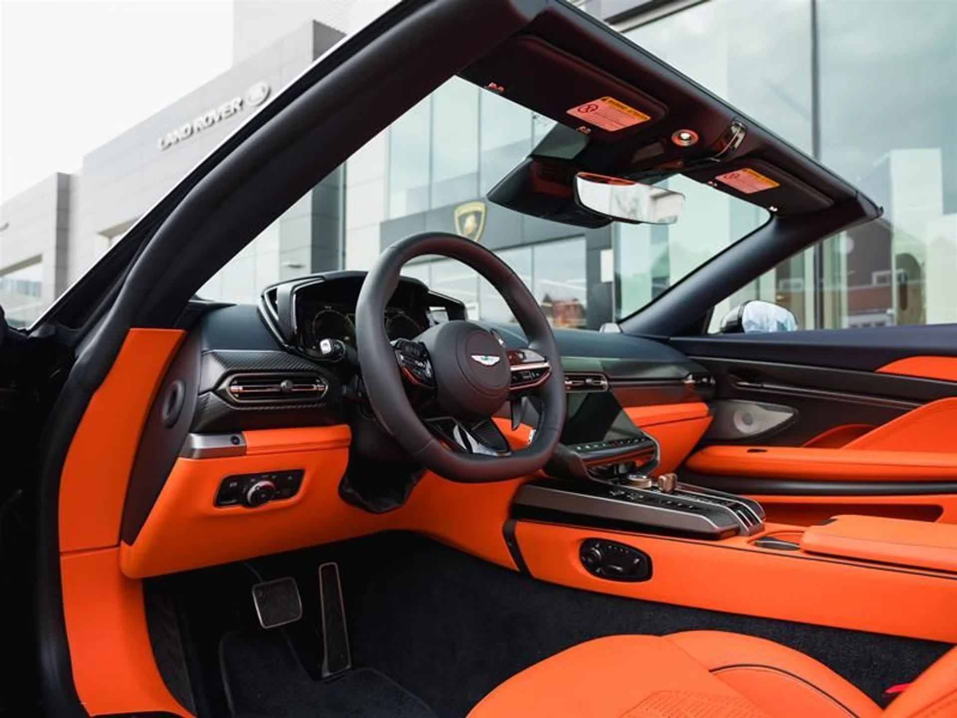 mph037_693434854_r3g0w4of_10a7e3a420