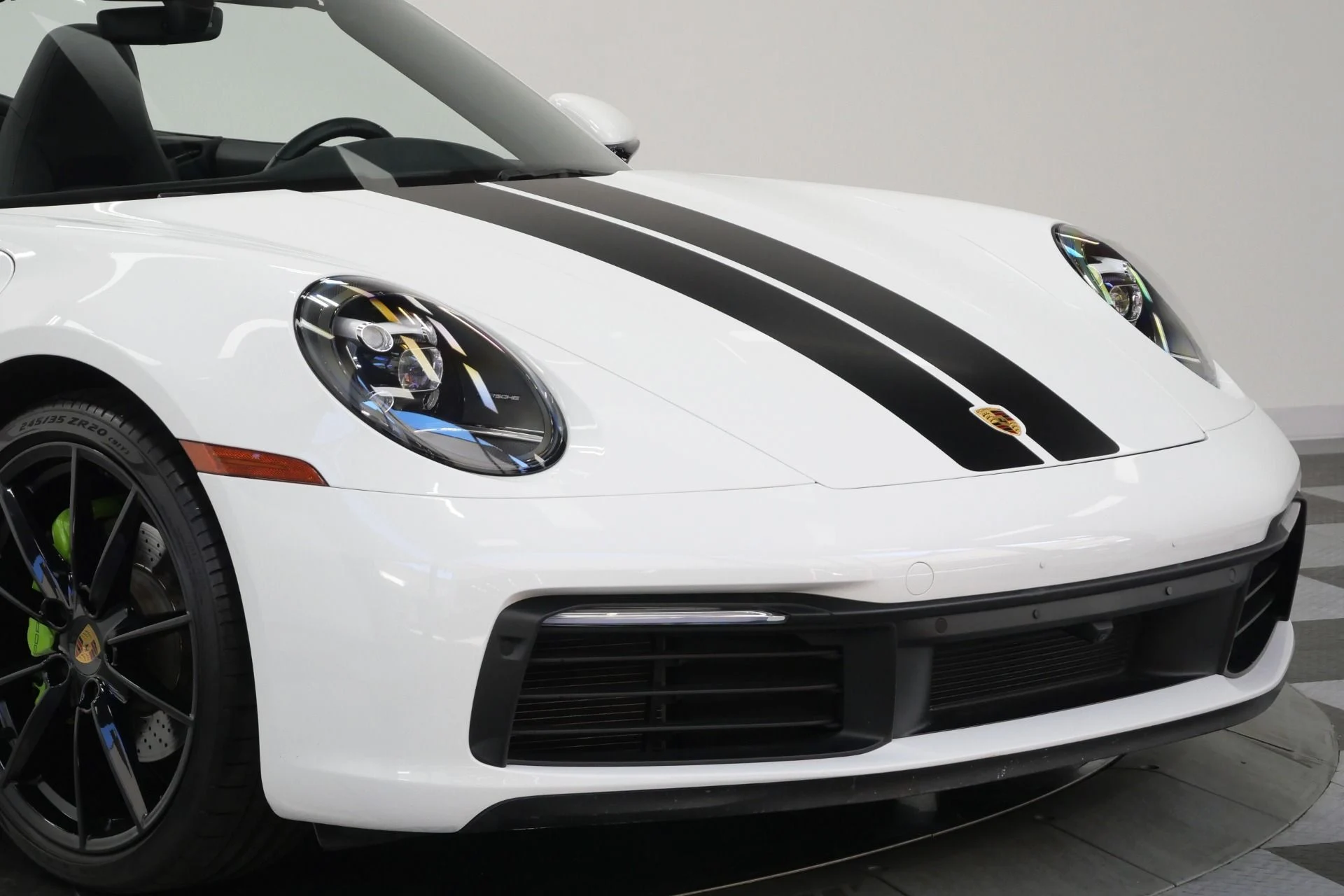 mph037_693512826_Used_2020_Porsche_911_Carrera_Heated_and_Ventilated_Seats_Bose_Audio_1781290304_4152ec0e2b