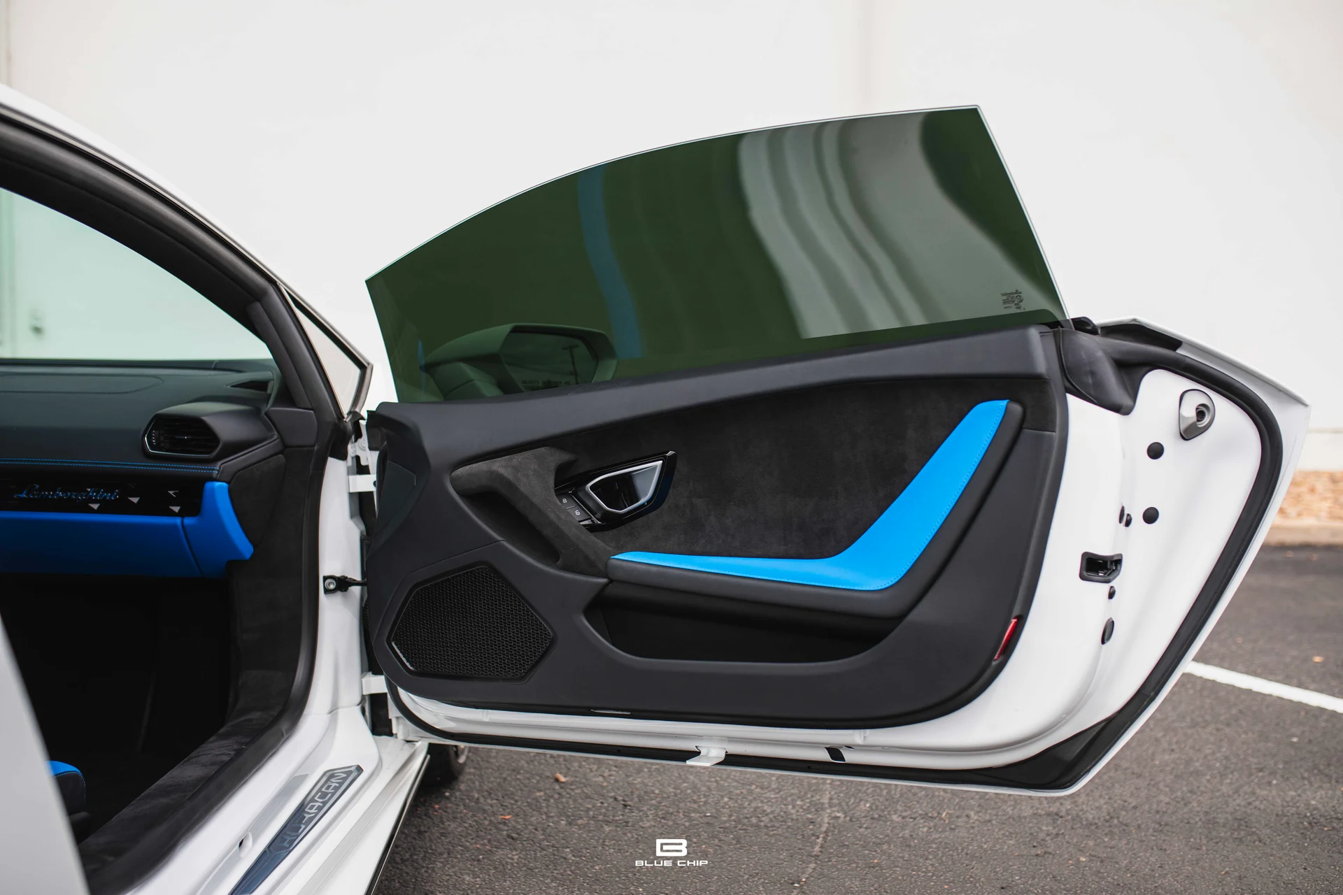 mph037_694081805_69cefbb6b1e34b77d6cb8e70_93_A2964_02e706ae32