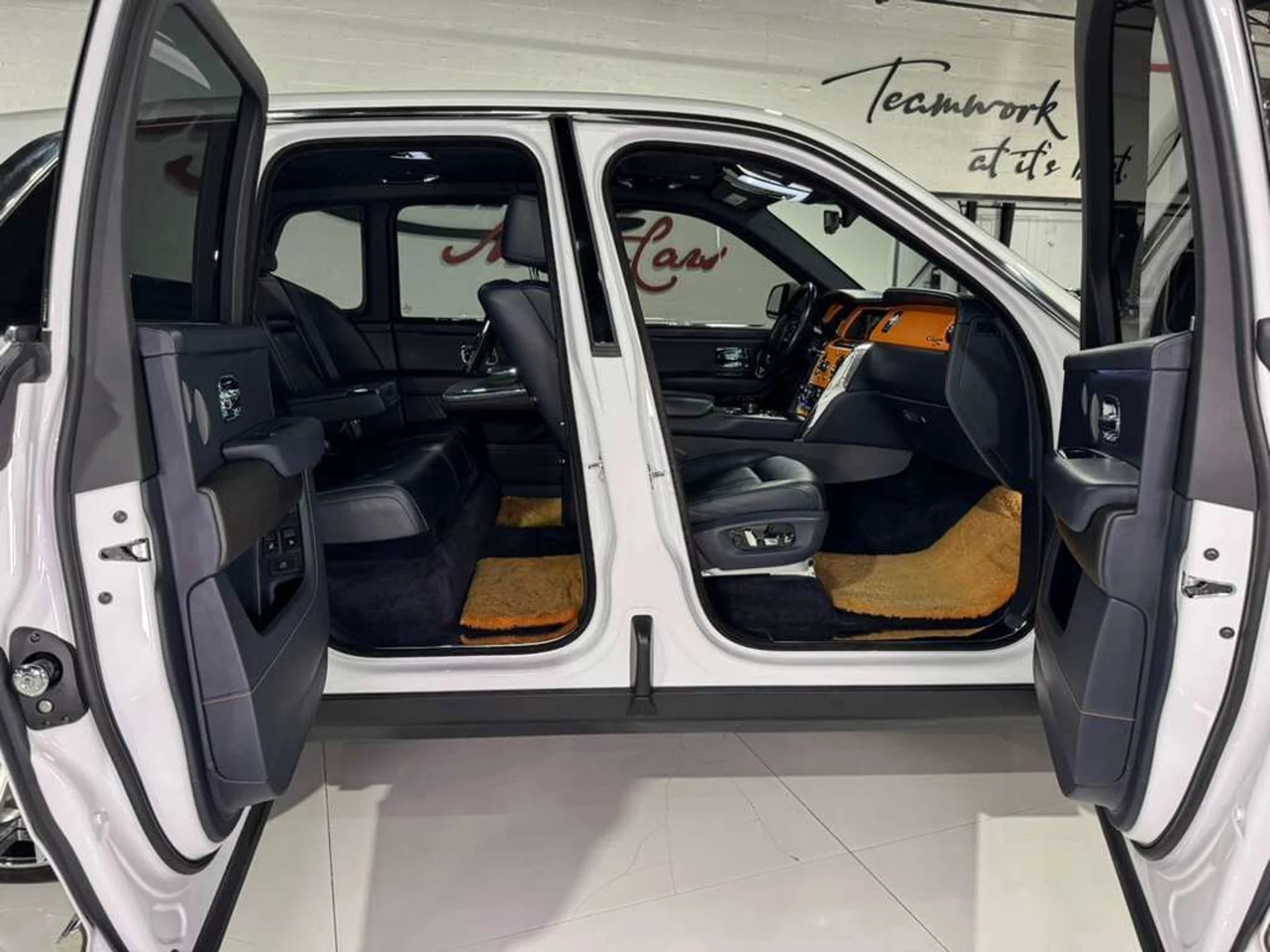 mph037_698859952_06ddc43f92bf15736325f82bbfc18a41_32c95efeea