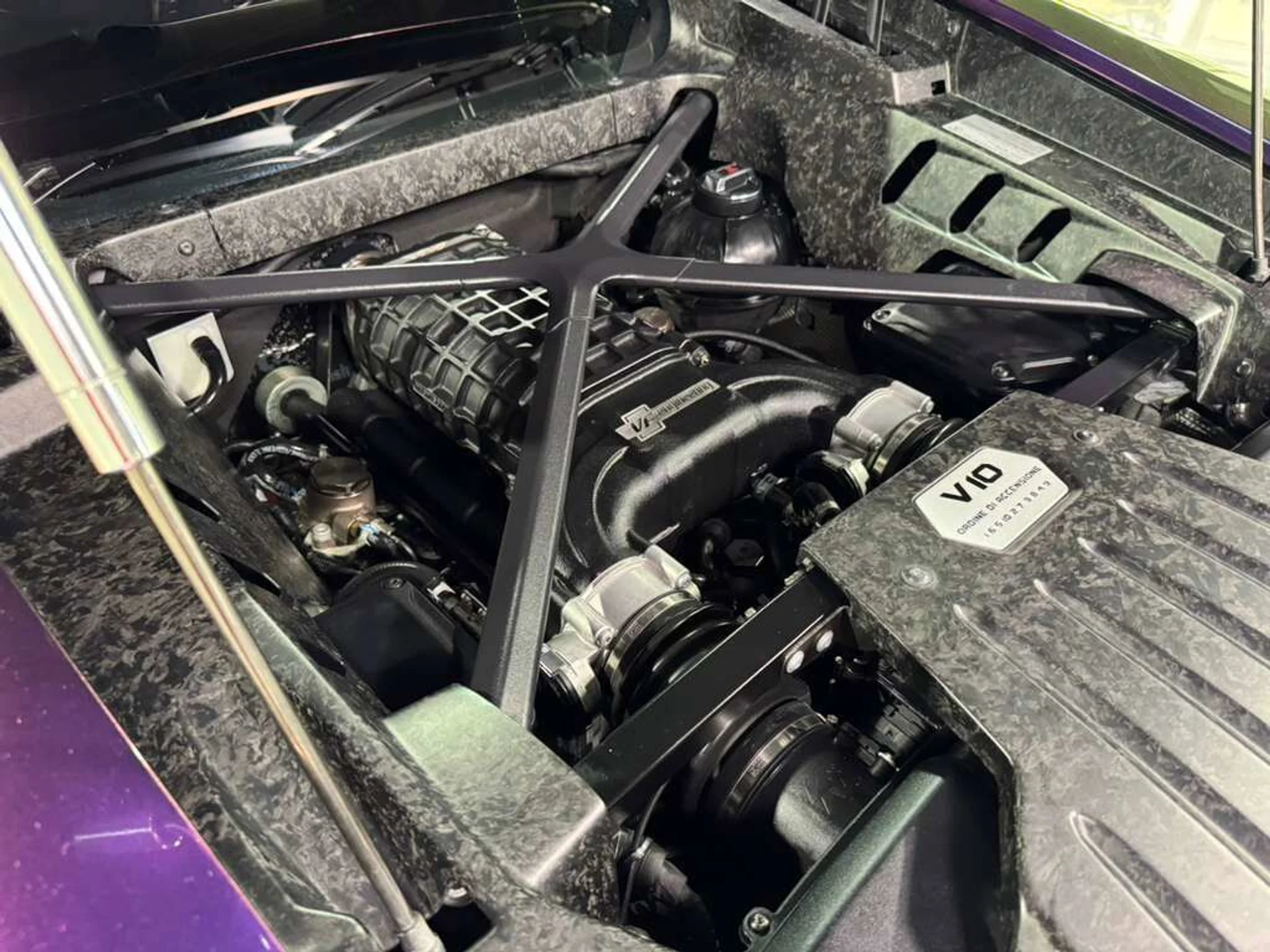 mph037_700170680_7aedb1c78ac63db3b68b19a176f0e17b_d37999e126