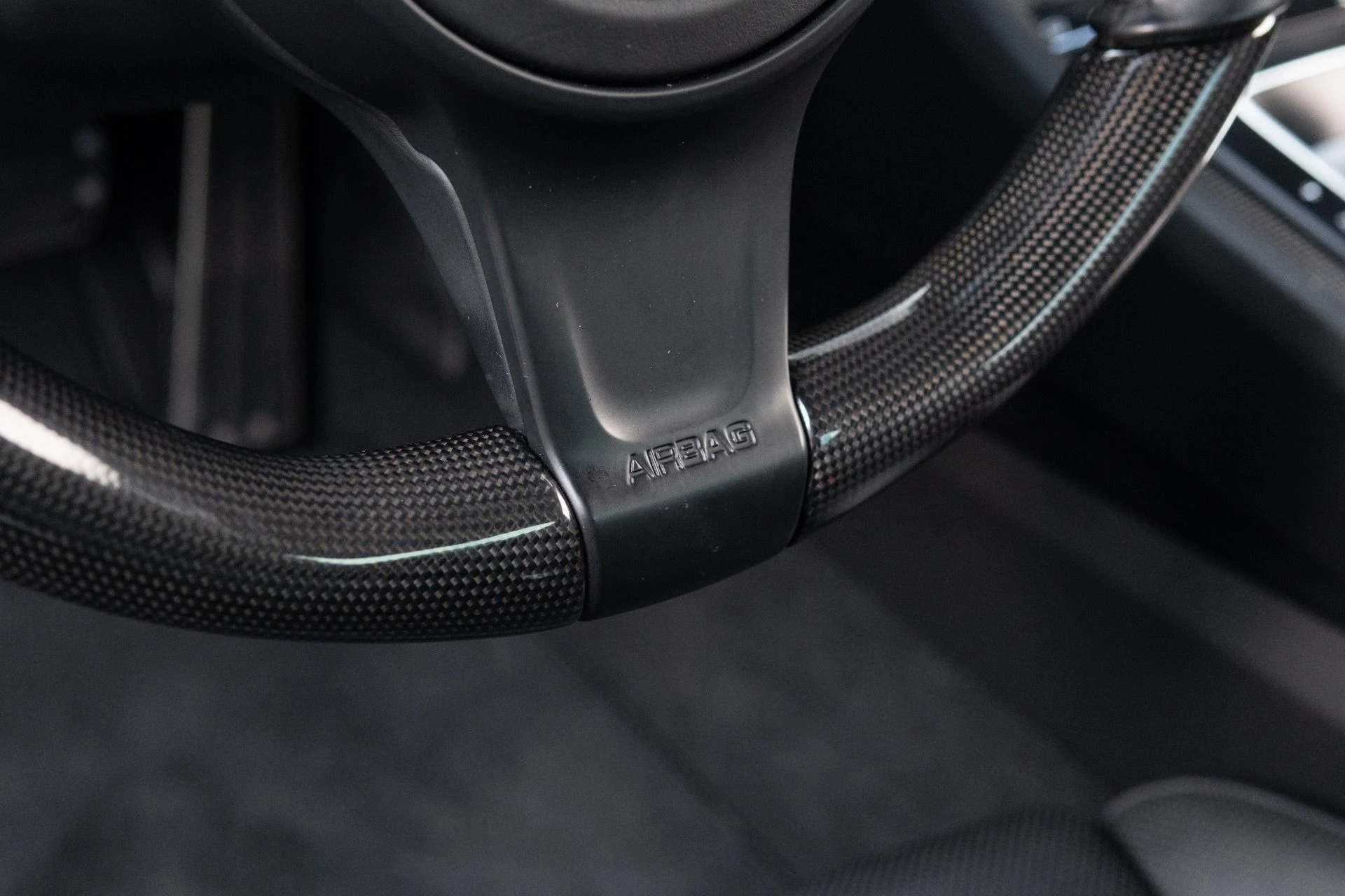 mph037_700744253_Used_2014_Porsche_911_Turbo_S_1777344663_93d6a125f9