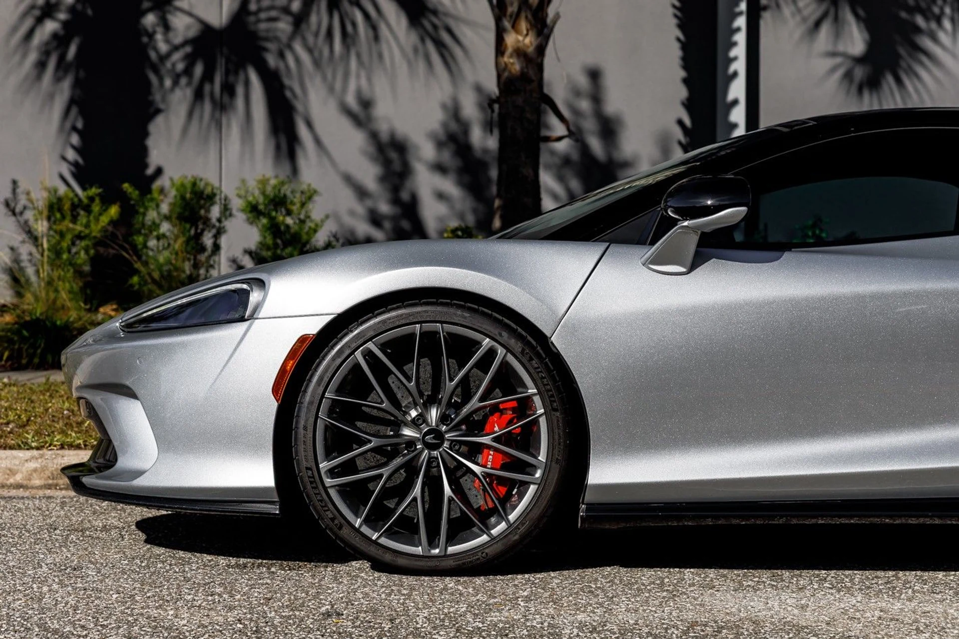 mph037_701797697_632_p38_l_f0f8e415e8