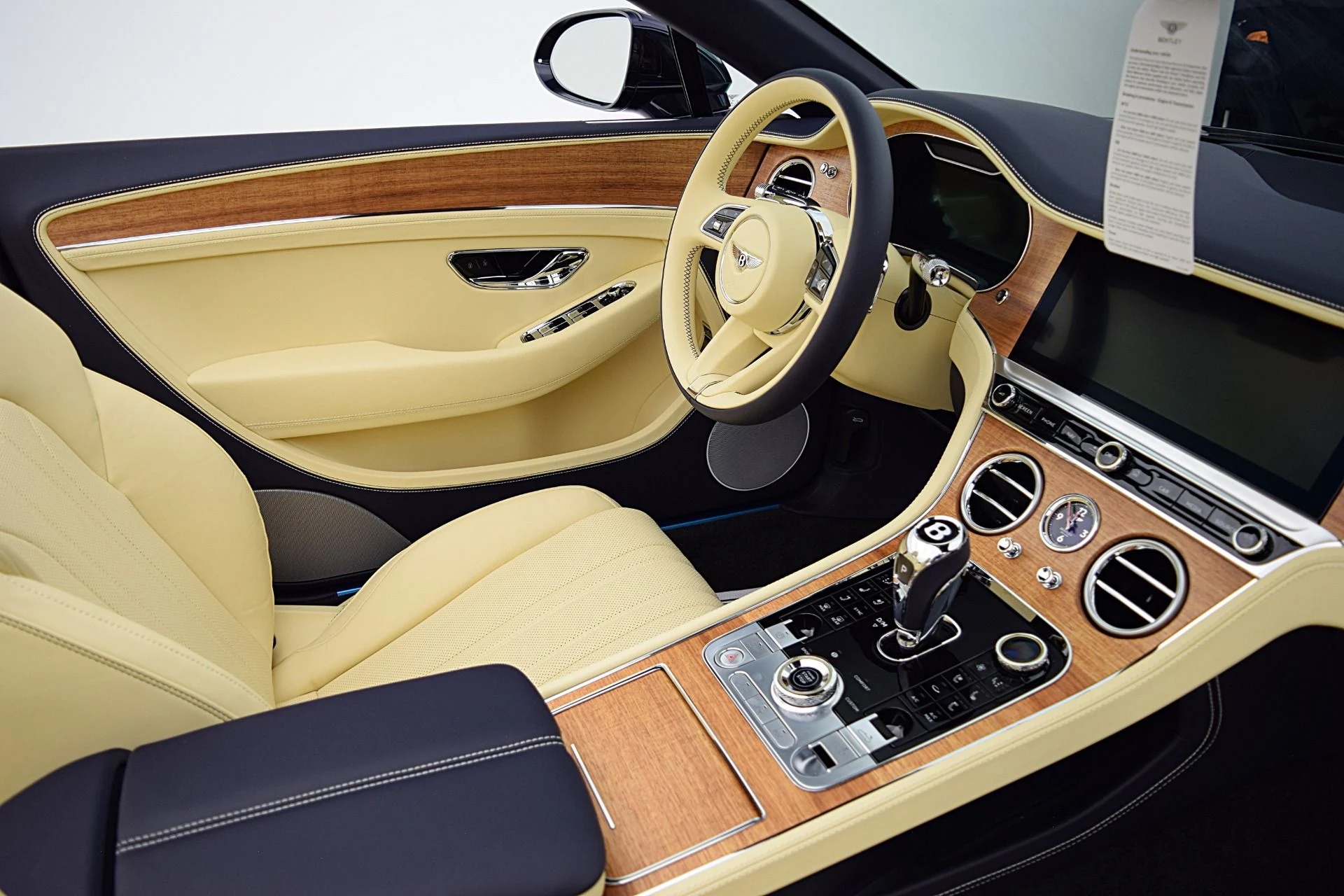 mph037_706305780_Used_2024_Bentley_Continental_GTC_V8_LEASE_OPTIONS_AVAILABLE_7163c55910