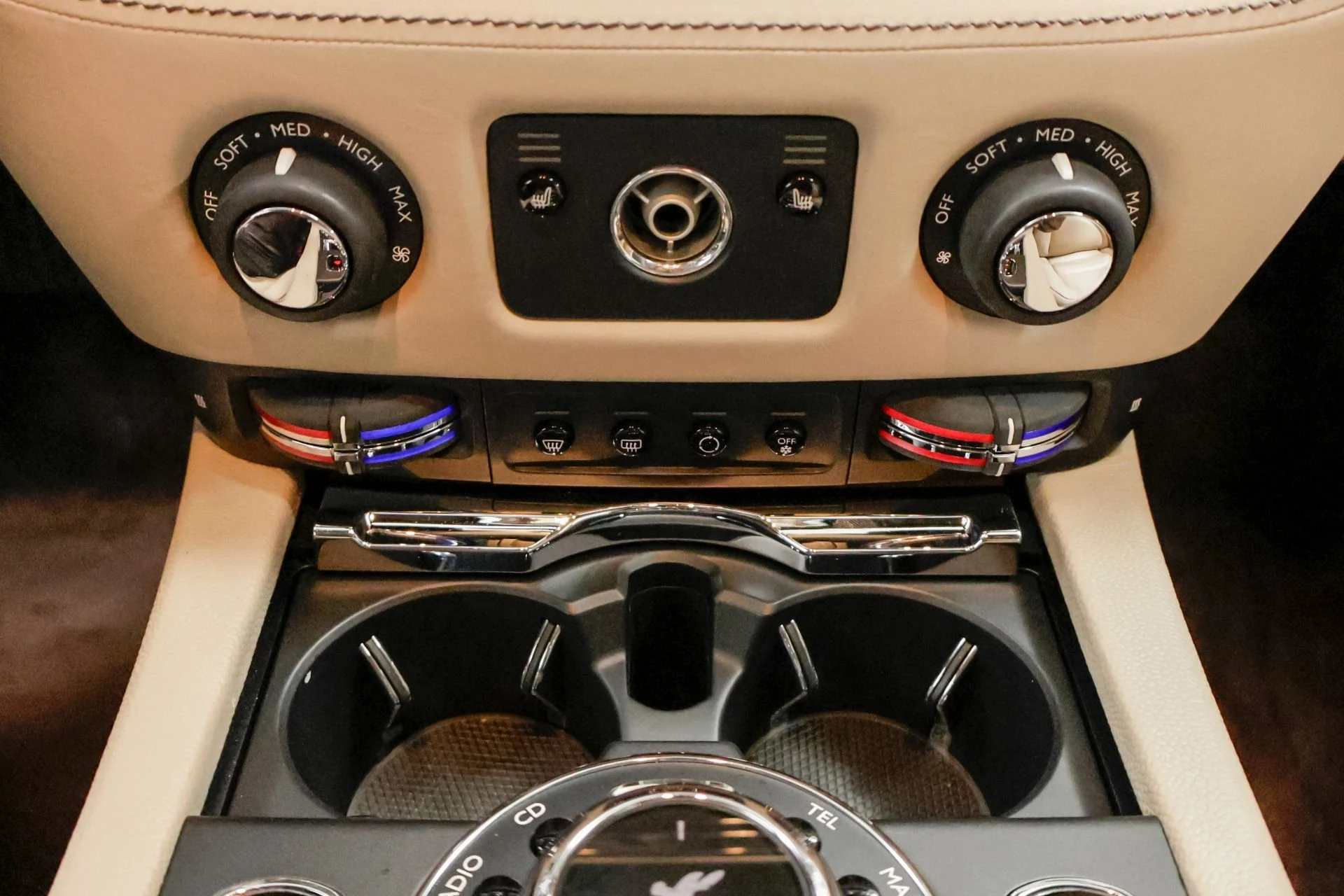 mph037_710512637_Used_2014_Rolls_Royce_Wraith_1761229895_2d4f76ab8c