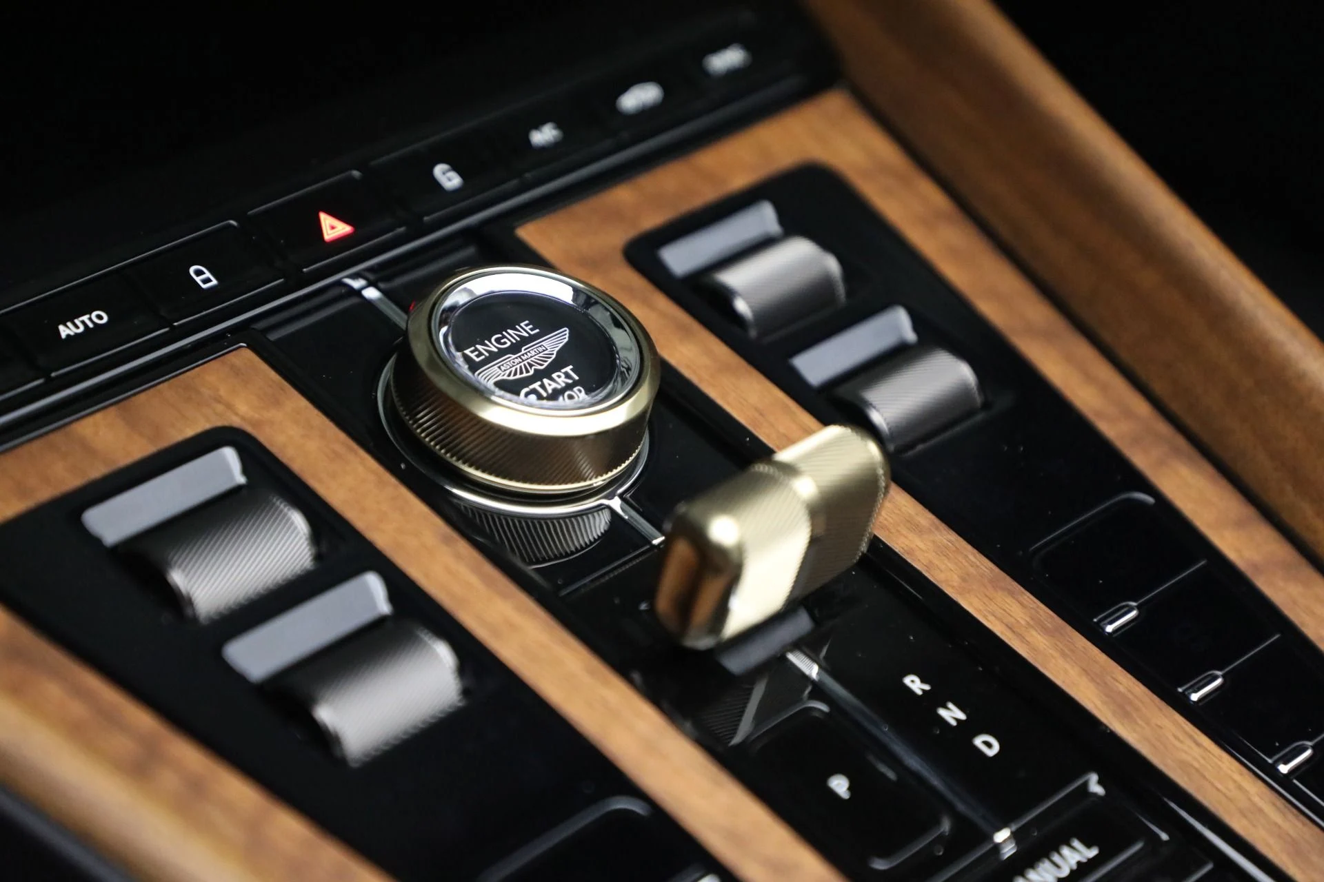 mph037_710970159_New_2026_Aston_Martin_DB_12_Volante_1769621875_6a9e406748