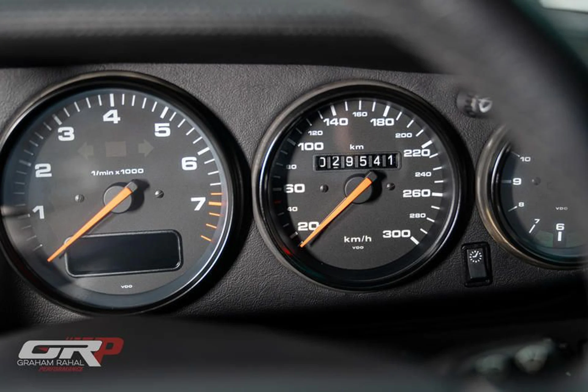 mph037_711276625_B96_A67_A3_30_F4_43_C8_8_EFE_7_DE_7_F85_E6_C06_6623cbafd7