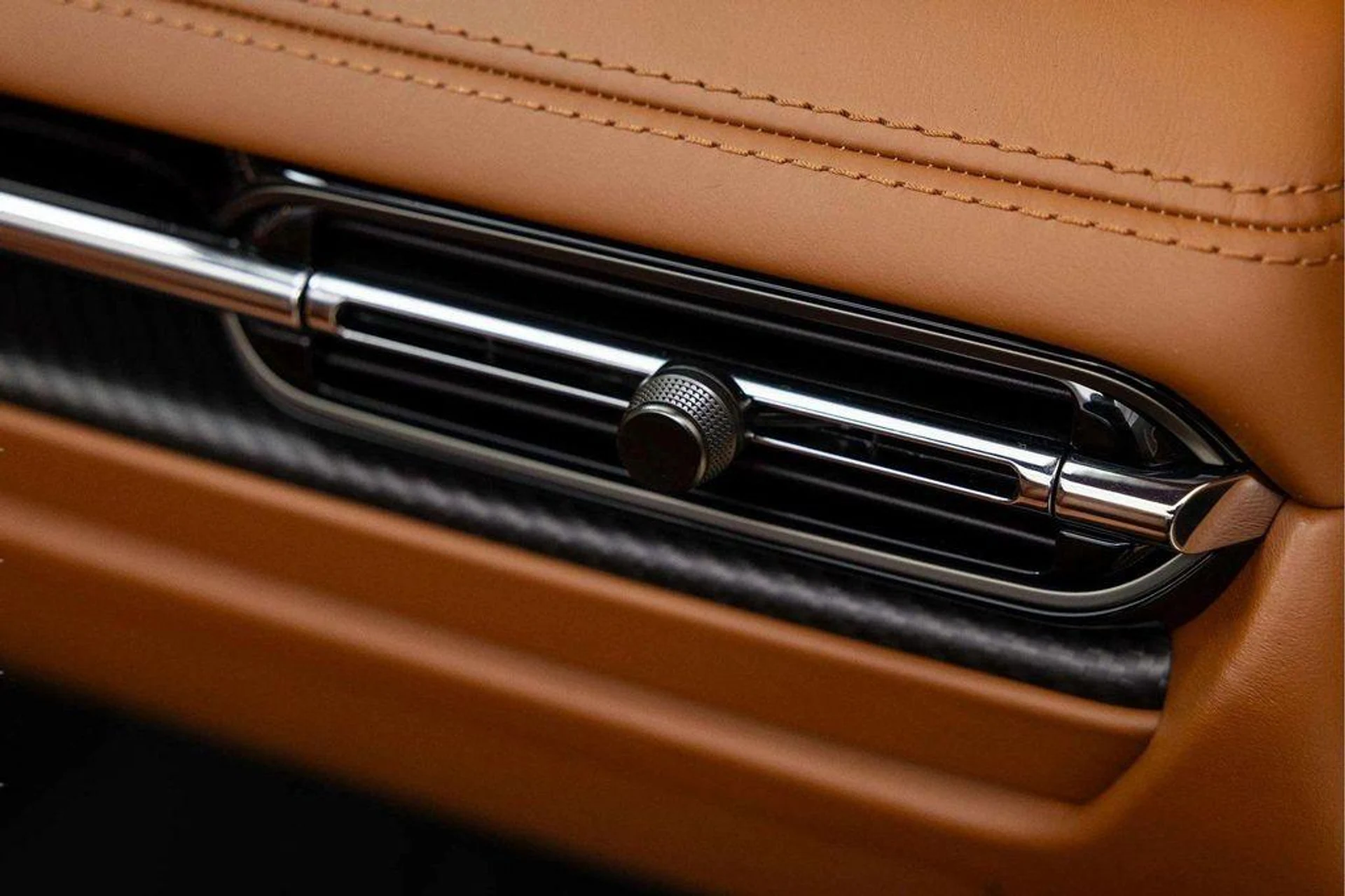 mph037_718007956_m_XDC_Xu_D67o4_VBW_8j2_Ty_Smd_P5_P_Fk_e8a155826d