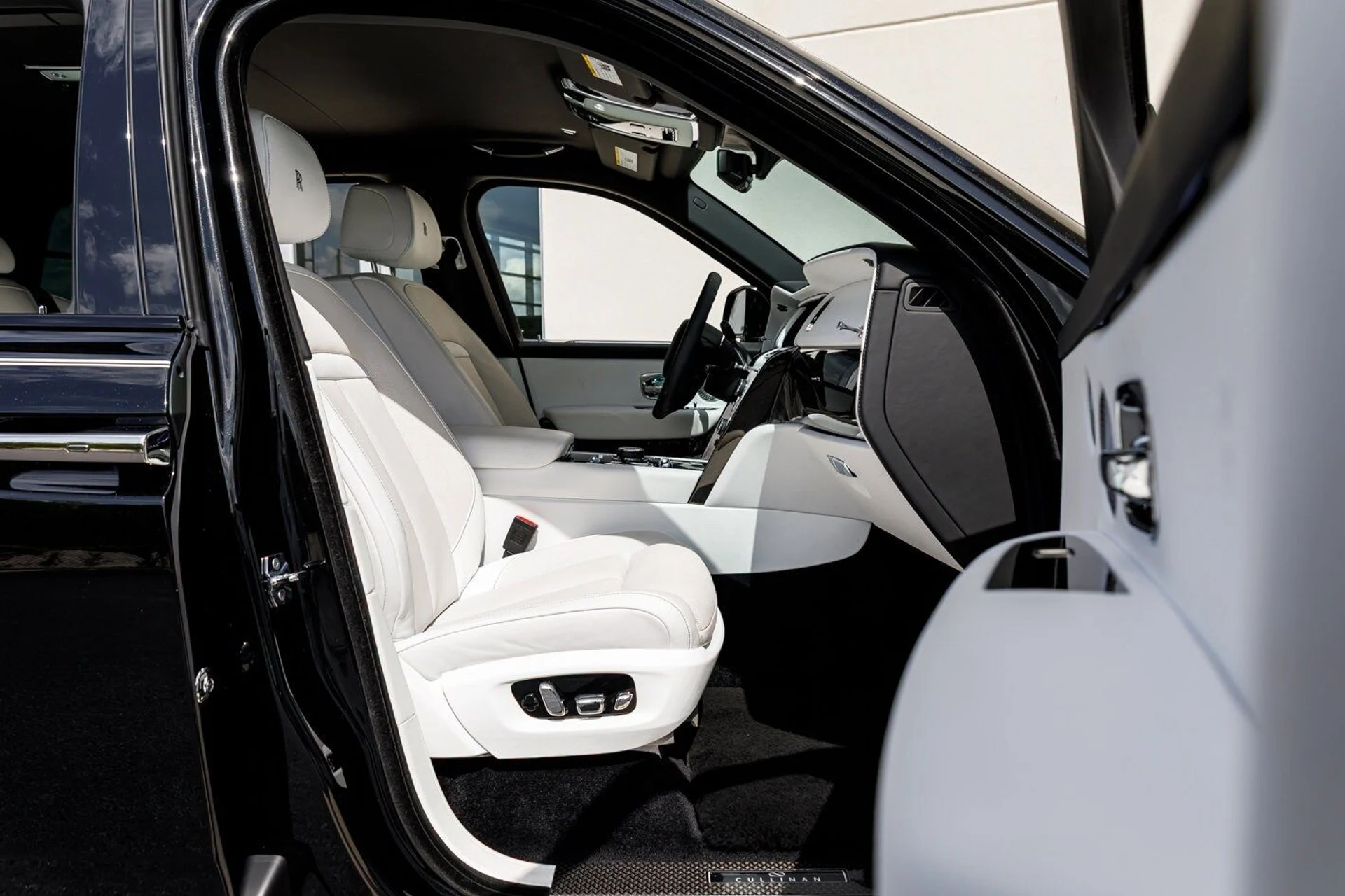 mph037_72521578_836e86227166a37014f740055cf7d16dx_4f5c5b5d06