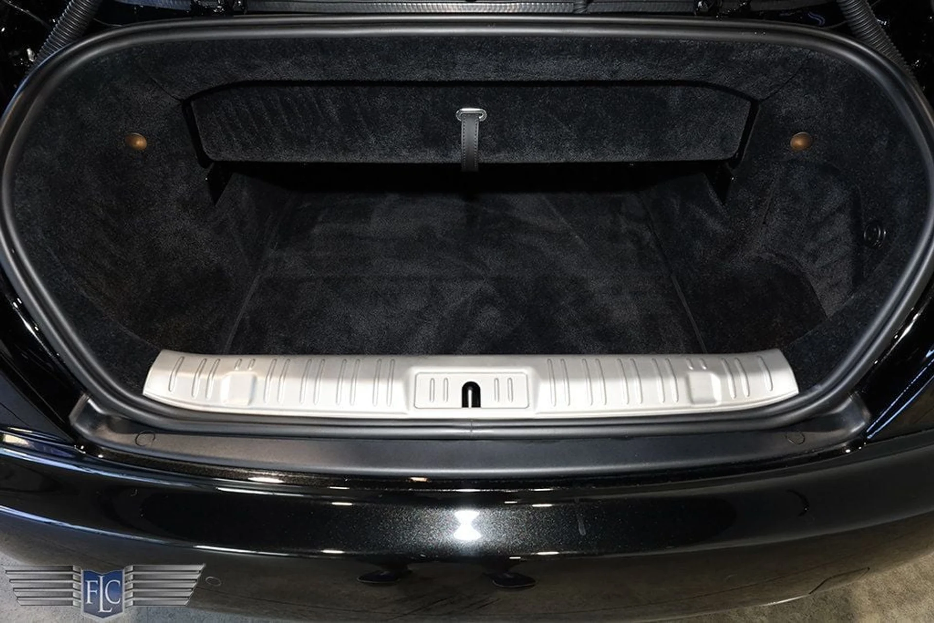mph037_729279512_used_2021_rolls_royce_dawn_convertible_9689_22905952_38_1024_d24163a224