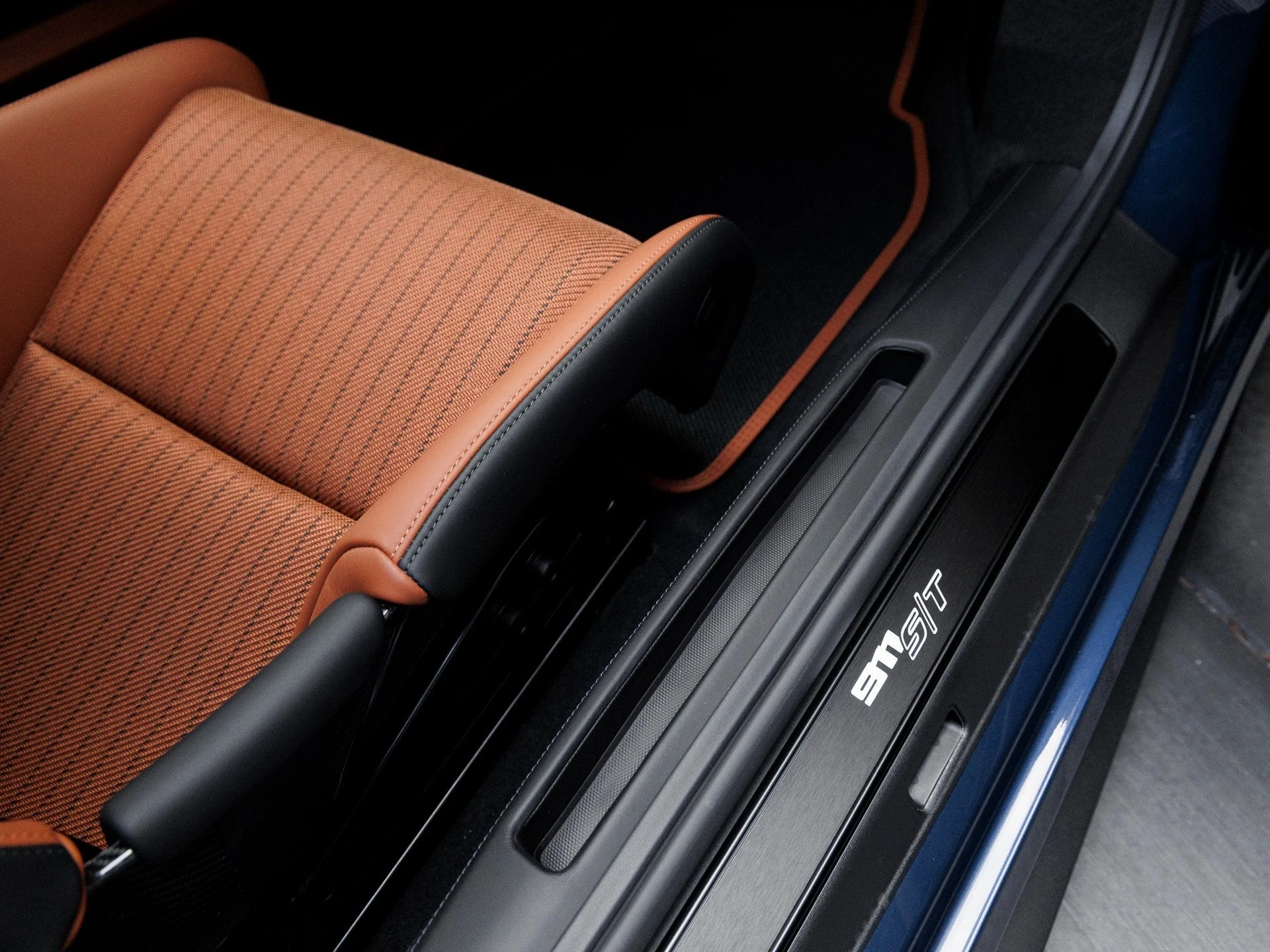 mph037_729484588_38_b4392b2ff9