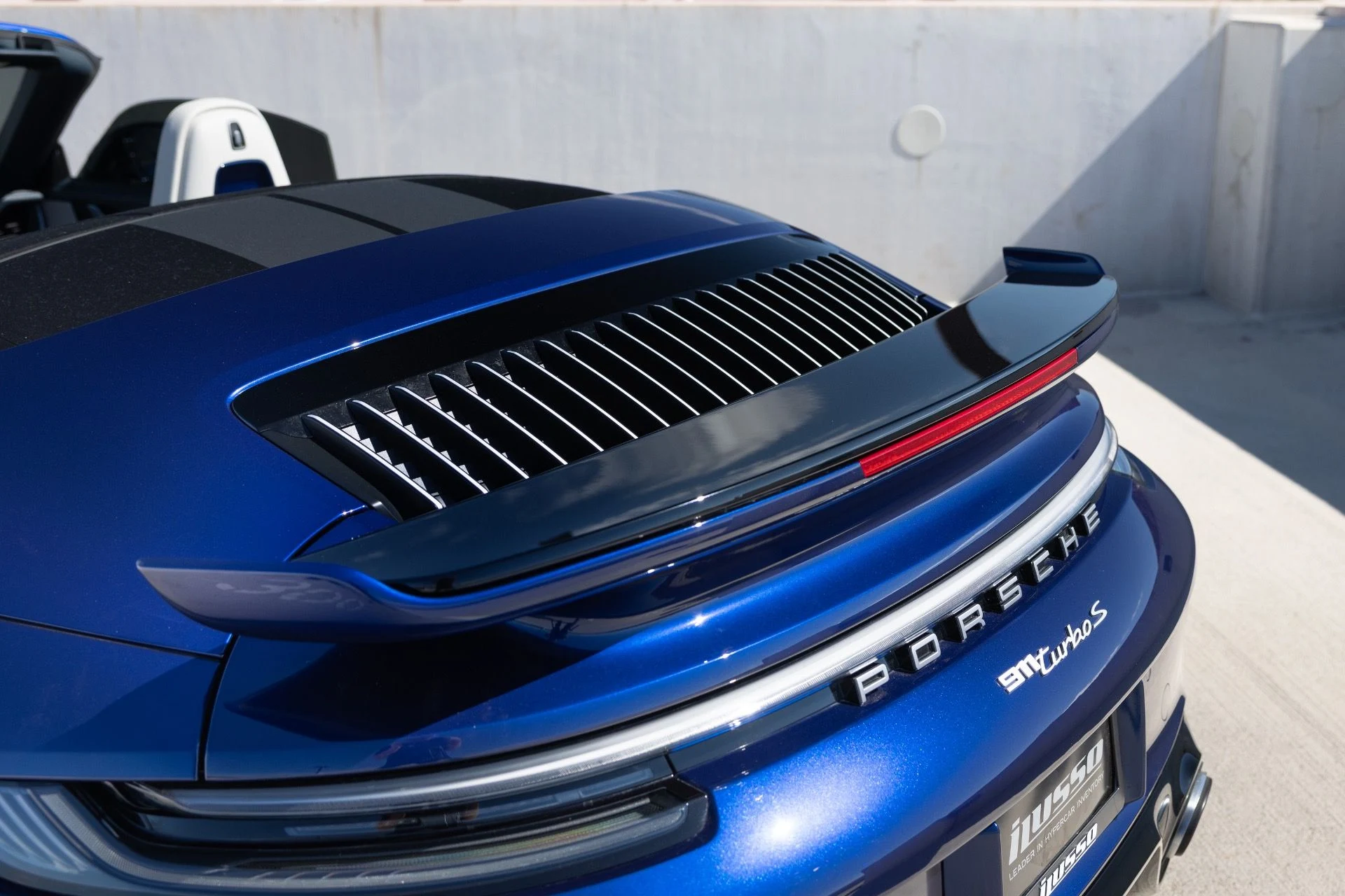 mph037_741513090_Used_2023_Porsche_911_Turbo_S_1792529936_b4f4895181