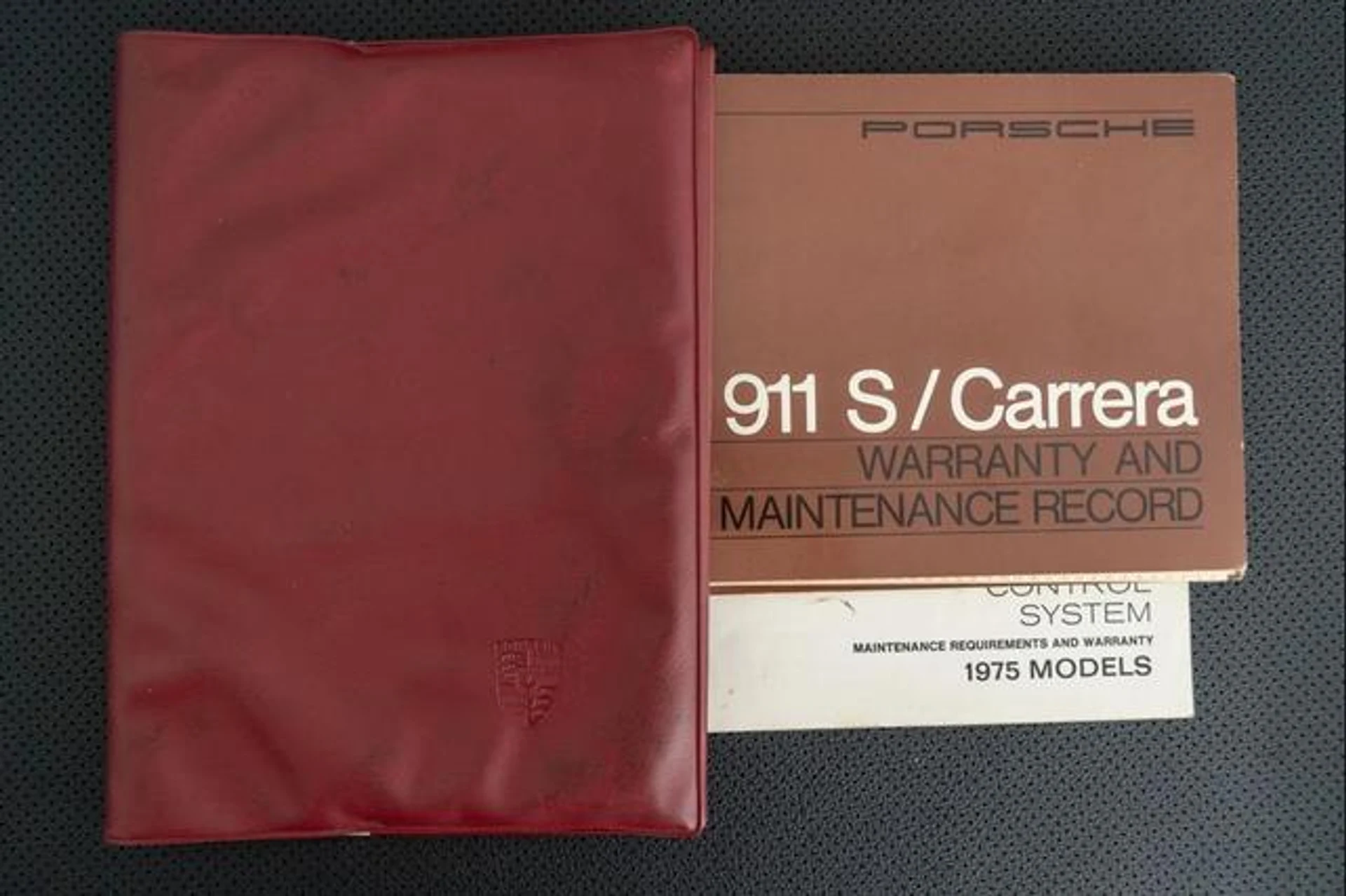 mph037_746154403_ug_J6nol_GM_Ibh5_KI_Op55qt_Zuz_XU_3198b34880