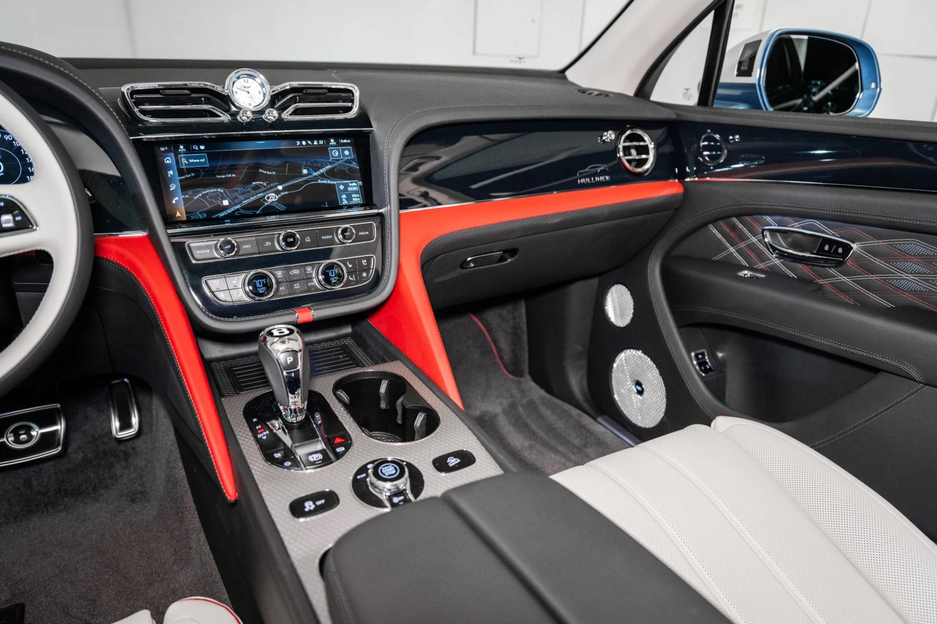 mph037_747257565_Used_2025_Bentley_Bentayga_EWB_Mulliner_V8_1748092723_73c1c1185f